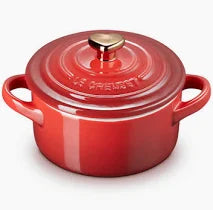 Le Creuset 0.25L Mini Round Cocotte Dutch Oven with Gold Heart Knob - Cherry Red Ceramic Cast Iron Pot for Baking, Serving & Decor - Perfect for Individual Desserts, Dips & Side Dishes