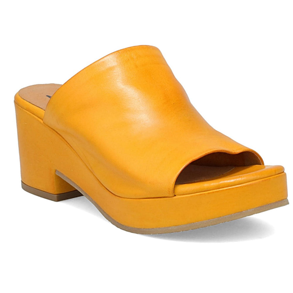 Gwen - Stylish and Comfortable Women's Fashion Apparel for Everyday Wear | Perfect for Work, Casual Outings, and Special Occasions