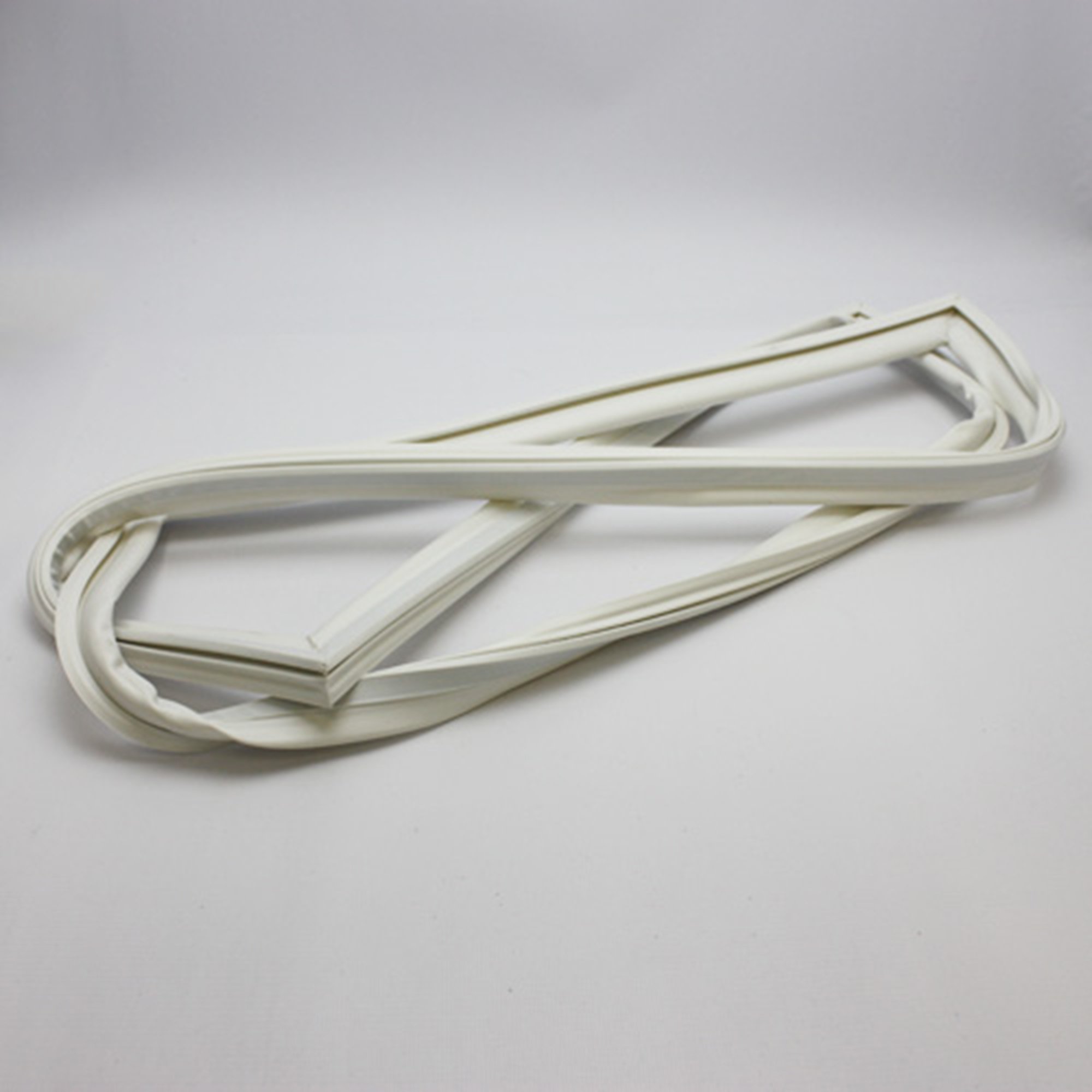 Genuine Frigidaire 218730601 Refrigerator Door Gasket Seal Replacement - Compatible with Various Frigidaire Models - Perfect for Leak Repair & Energy Efficiency