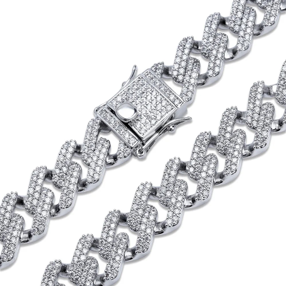 8 Iced Out Diamond Moissanite Bracelet for Women - Luxury Cubic Zirconia Tennis Bracelet - Perfect for Parties, Weddings & Special Occasions