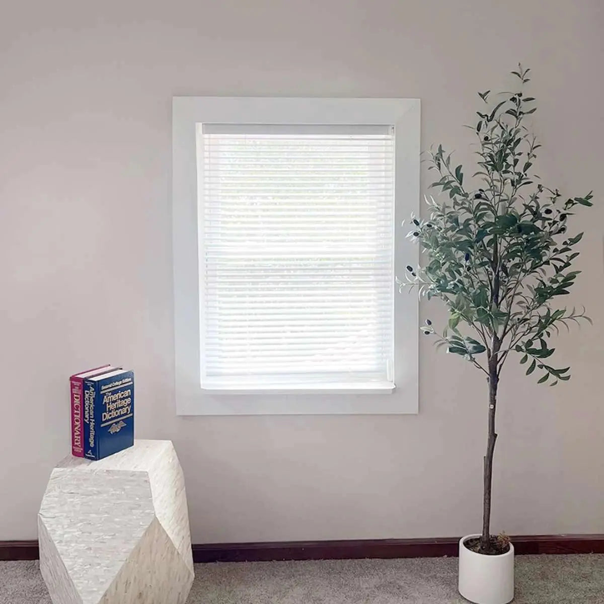 Loma Venetian Blinds Cord Lift - Premium Window Shades for Home & Office - Light Control & Privacy Solution for Living Room, Bedroom, Kitchen