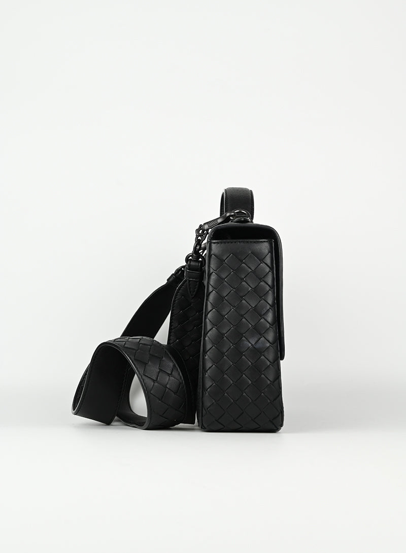 Bottega Veneta Black Square Leather Handbag for Women - Stylish & Elegant Shoulder Bag for Work, Travel & Evening Events