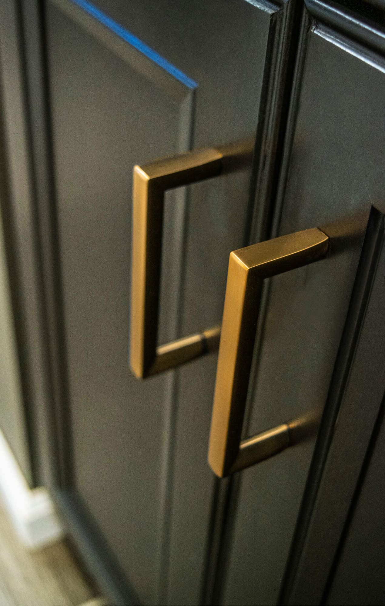 Berenson 9912-1MDB-P Modern Matte Black Cabinet Pulls - 3