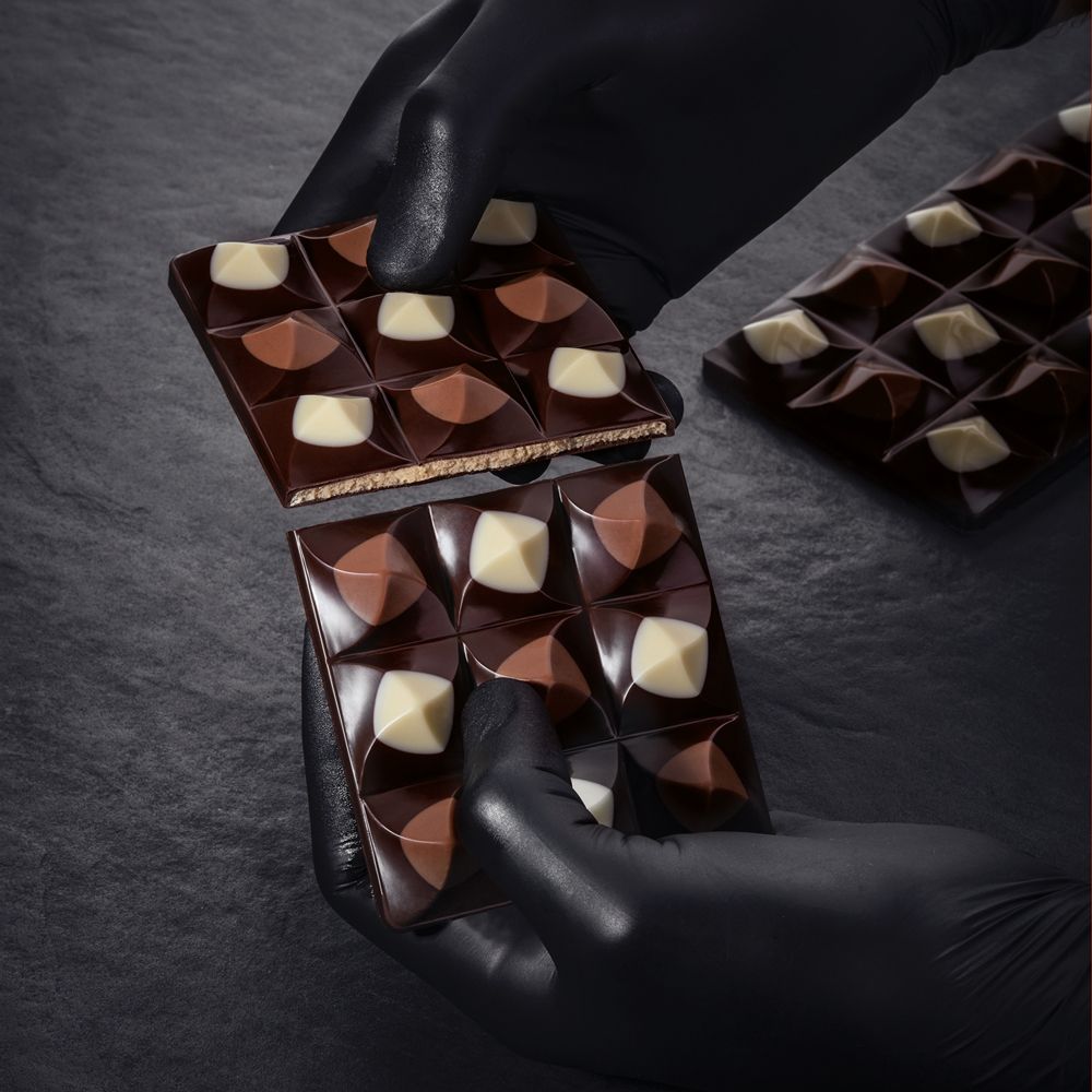 100g Moulin Bar Chocolate Mold - Premium Silicone Baking Tool for Homemade Chocolate Bars, Candy, Desserts - Perfect for DIY Gifts, Party Favors, and Holiday Treats