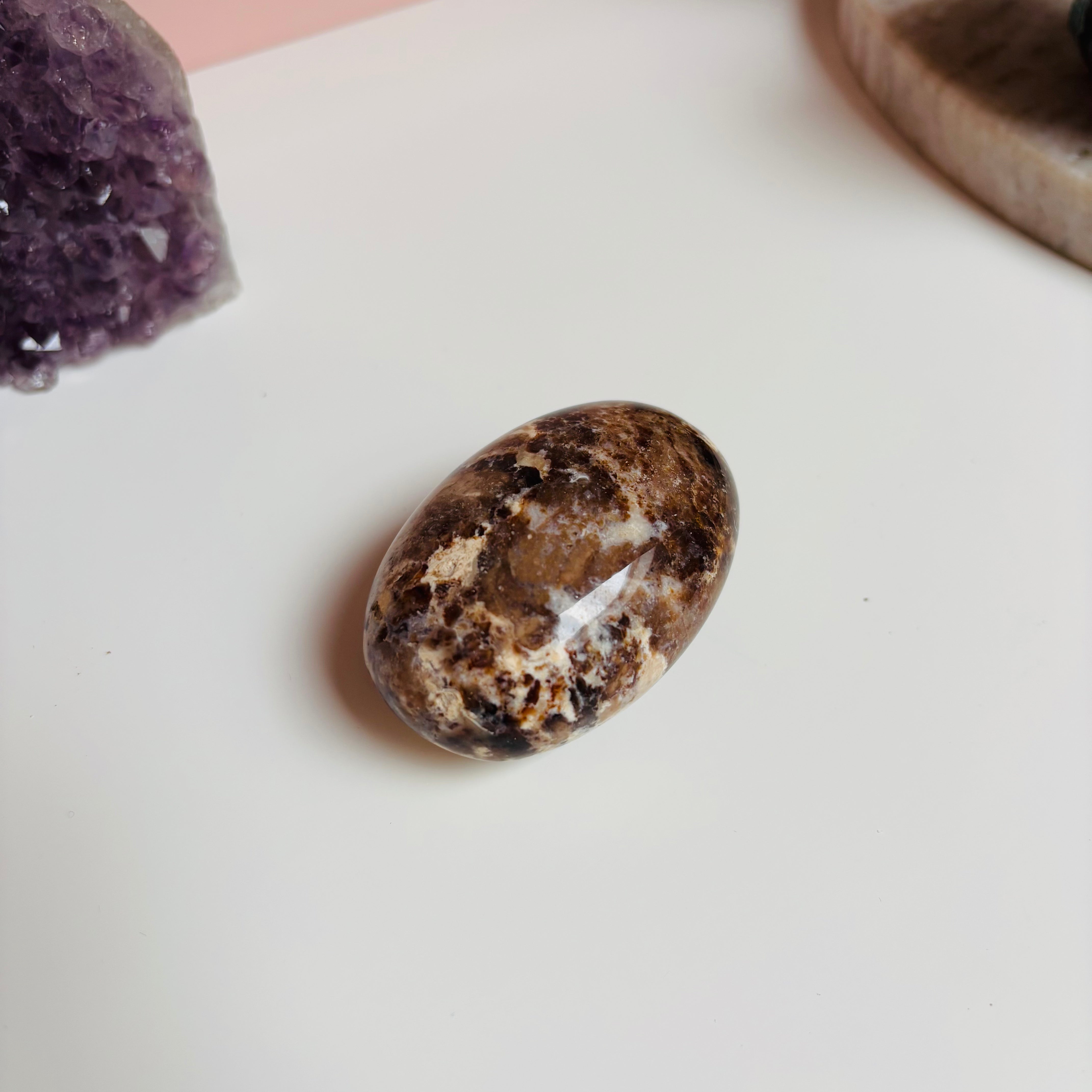 Black Opal Palm Stone - Natural Healing Crystal for Meditation, Stress Relief & Energy Balancing - Perfect for Reiki, Yoga & Spiritual Practices