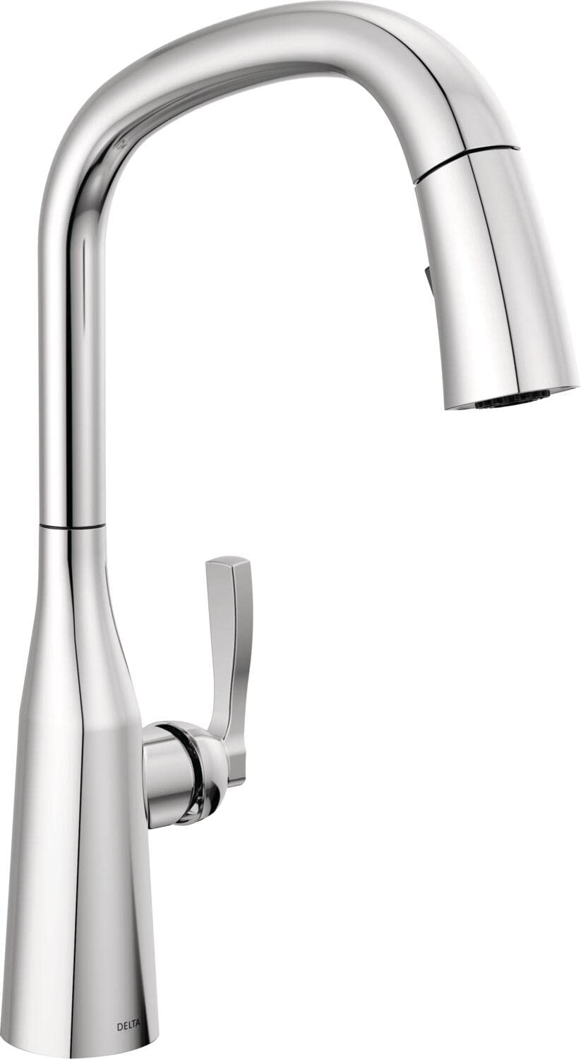 Delta 9176-DST Stryke Pull Down Kitchen Faucet in Lumicoat Chrome - Magnetic Docking Sprayer for Easy Cleaning | Perfect for Modern Kitchens & Food Prep Stations