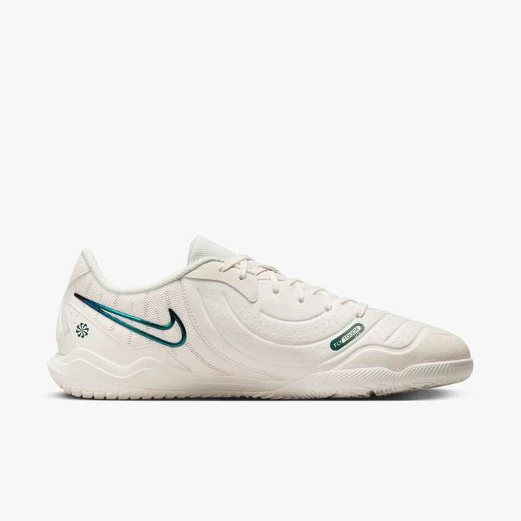 Nike Tiempo Legend 10 Academy 30 IC Indoor Soccer Shoes - Lightweight Comfort for Training & Games - Perfect for Indoor Courts & Futsal Matches
