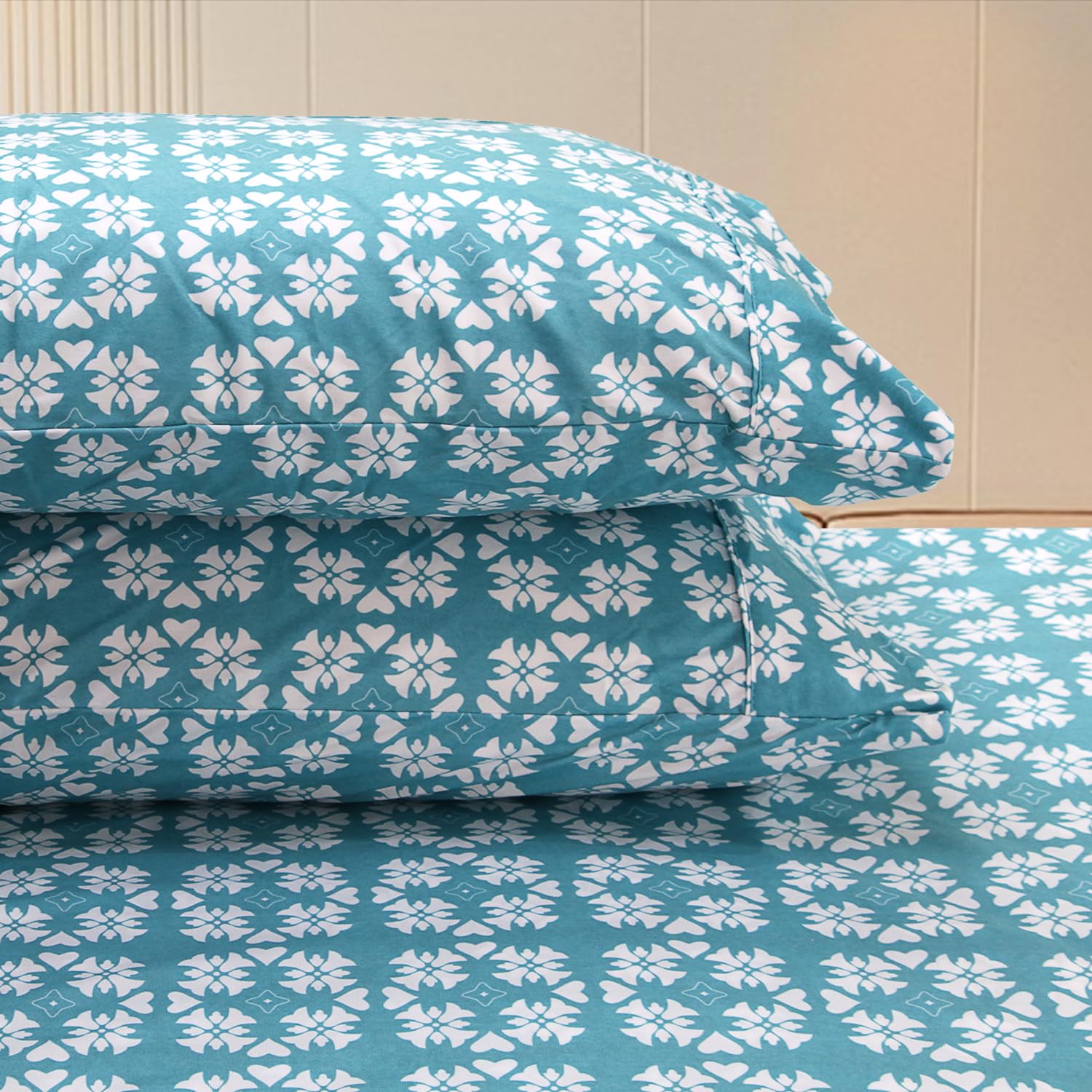 Ramesses Full Size Bed Sheet Set - 4 Piece Polyester Printed Microfiber Plush Flannel Bedding - Stain Resistant, Ultra Soft & Durable - Blue Bed Sheets for Cozy Winter Nights - Perfect for Guest Rooms, Dorms & Master Bedrooms