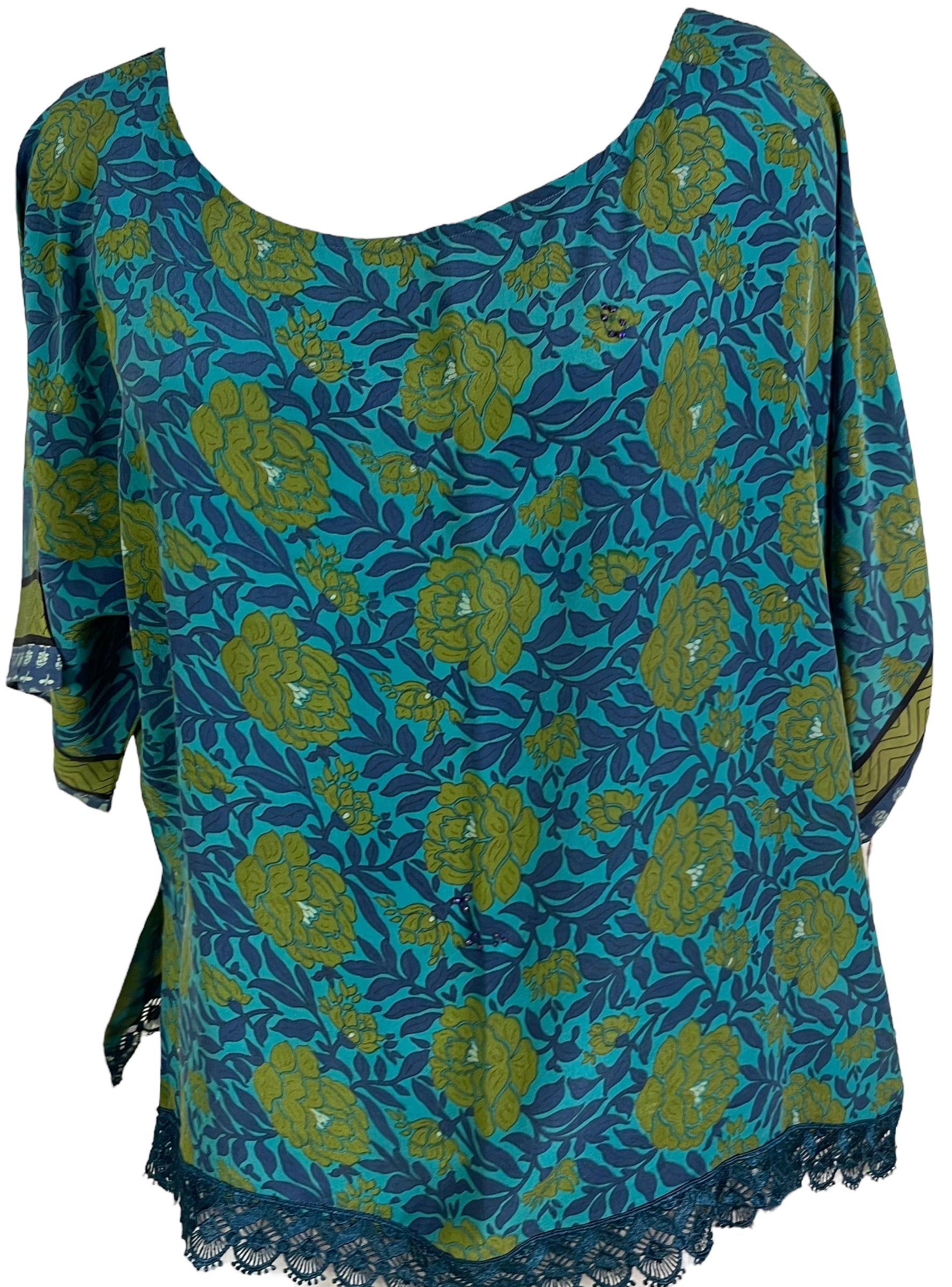 PRC6692 Avatar Pure Silk Side Slit Top - Elegant Women's Silk Blouse for Casual & Evening Wear