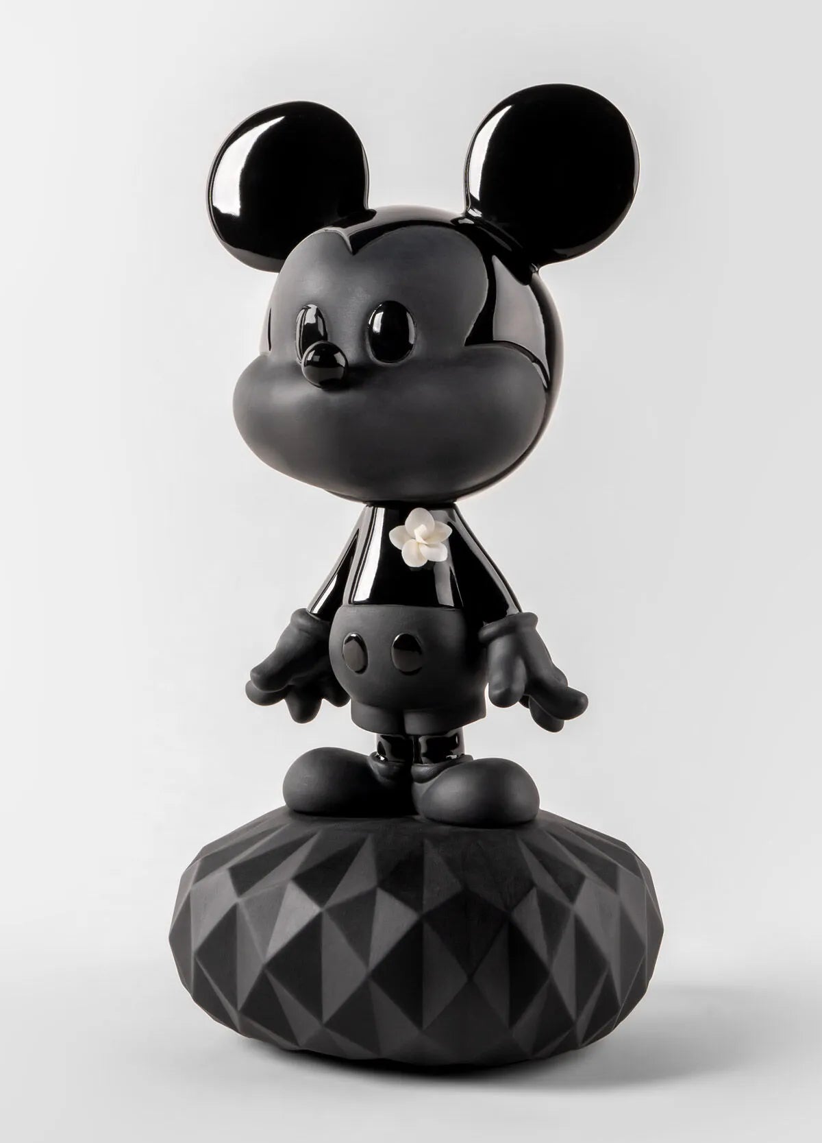 Lladró Mickey Mouse Black Porcelain Sculpture - Disney Collectible Figurine for Home Décor & Gift Giving
