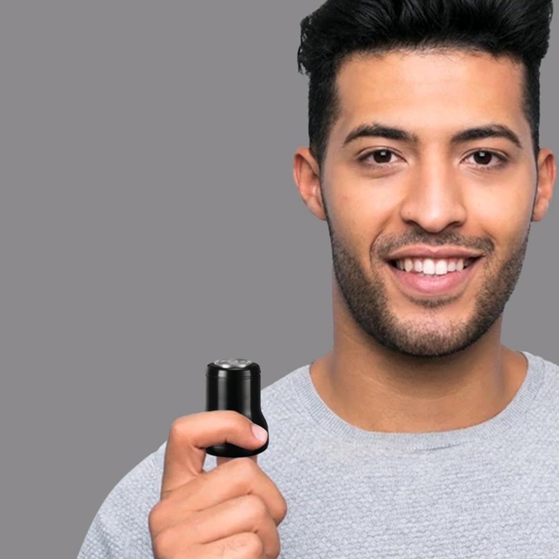 Best Men's Electric Shaver - Waterproof Cordless Razor for Smooth Shaving - Perfect for Travel, Home & Gym Use