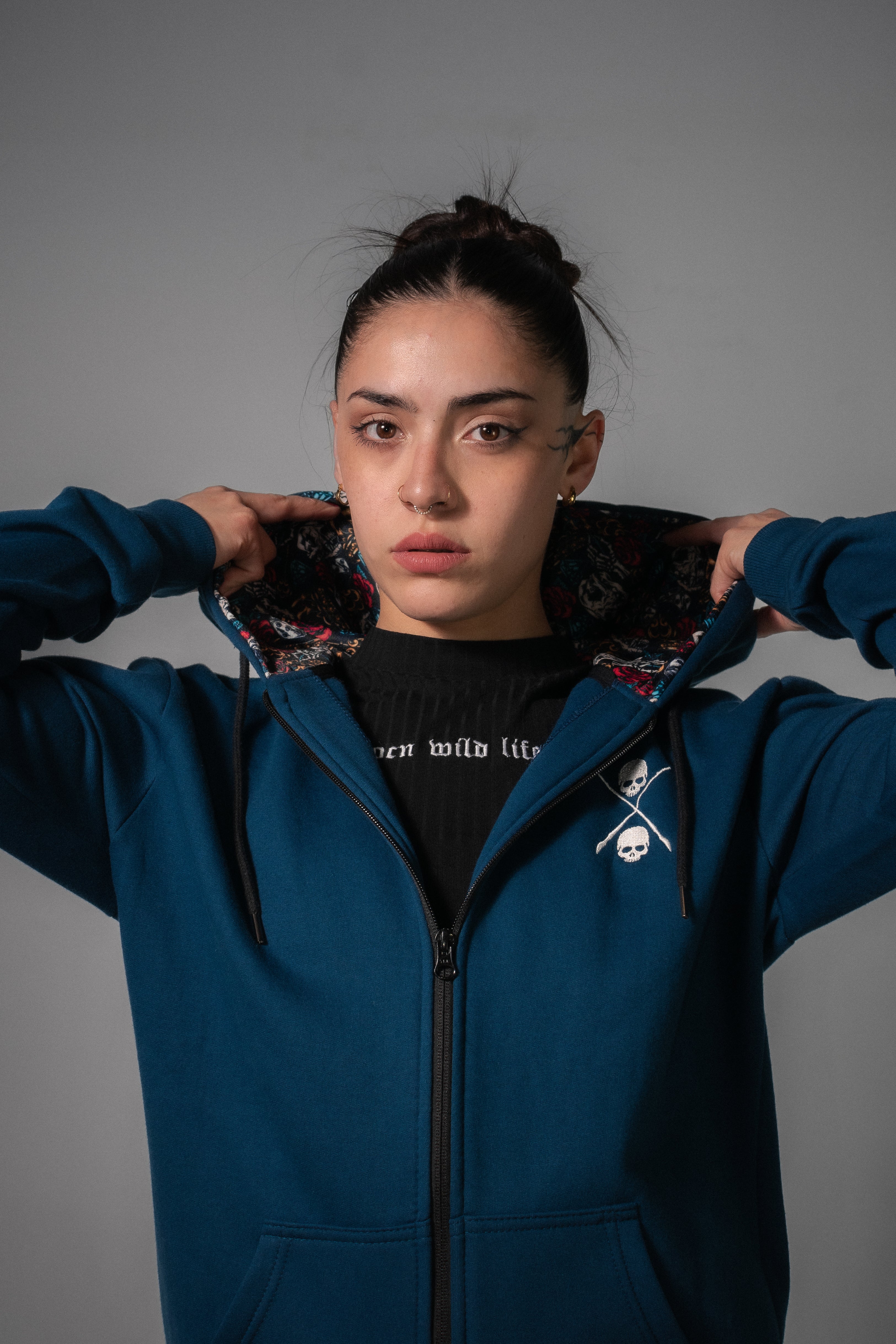 Unisex Campera Dos Padres Print Hood 371 Petroleo - Stylish & Comfortable Pullover for Outdoor Activities, Casual Wear & Street Fashion