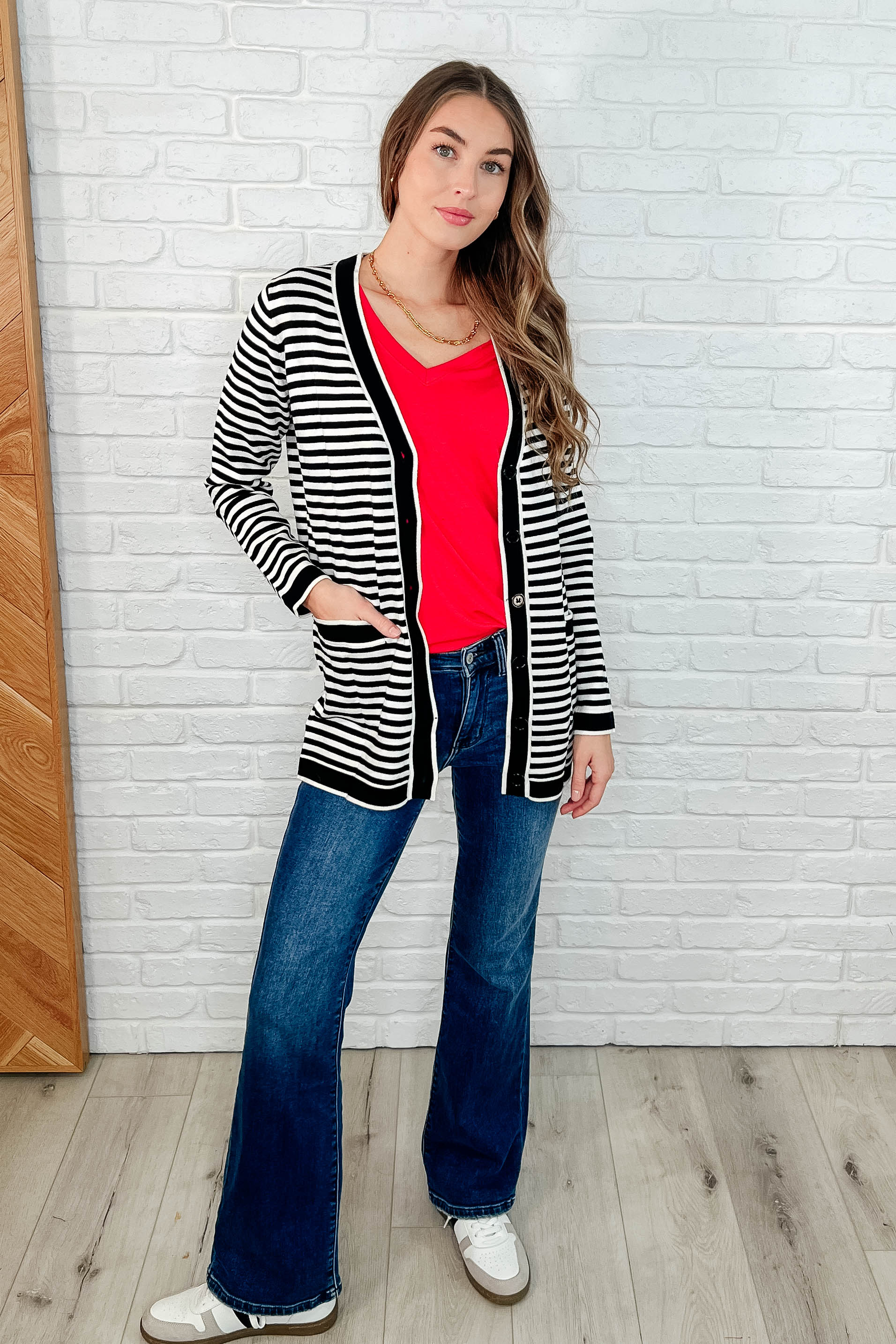 Stylish Striped Cardigan for Women - Cozy Knit Sweater for Fall & Winter | Perfect for Casual Outfits, Office Wear & Layering
