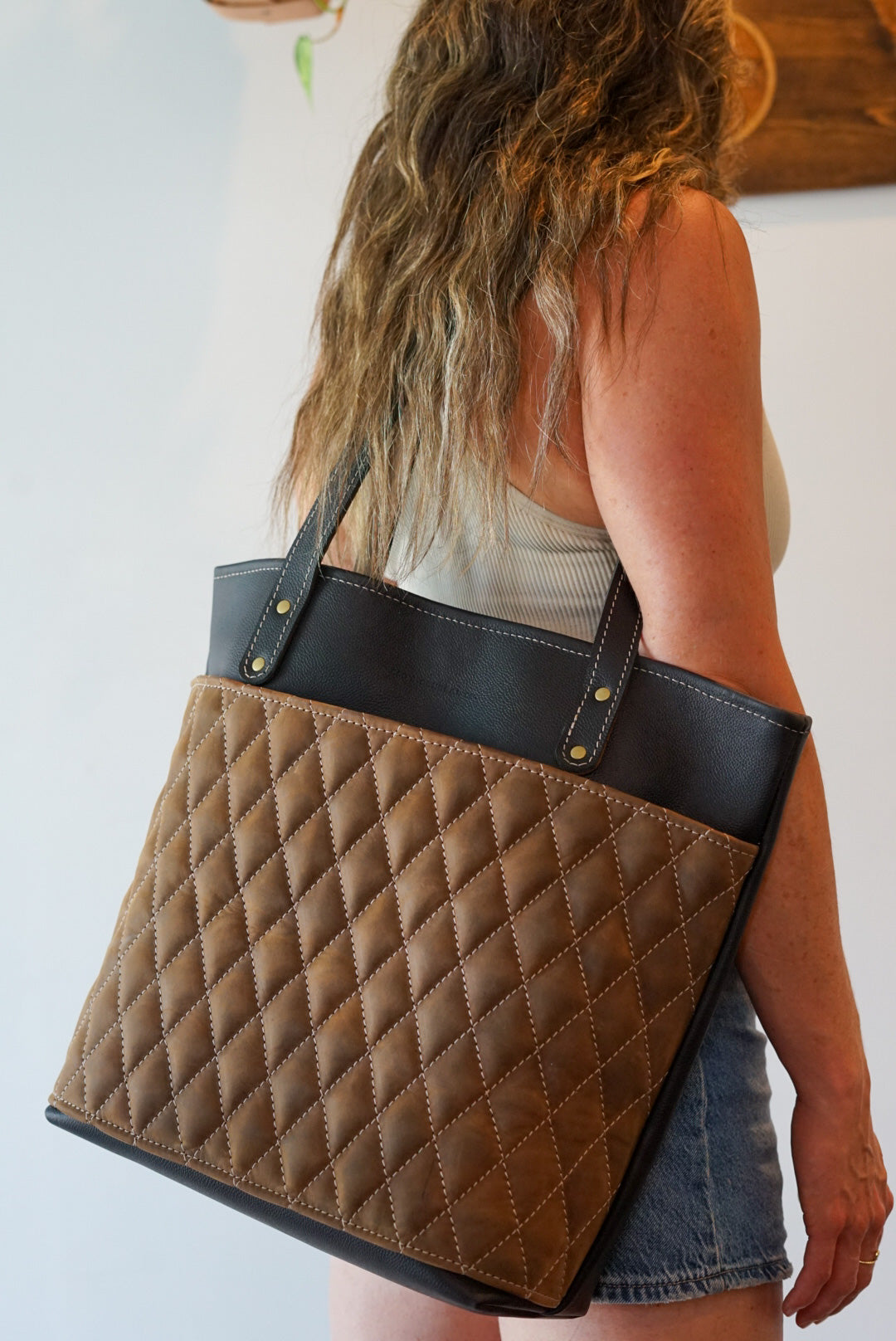 Premium Diamond Stitch Tote Bag - Pebbled Black & Crazyhorse Brown Leather - Stylish & Durable Handbag for Work, Travel & Shopping