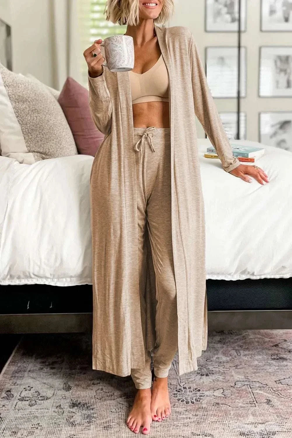 Stylish Women's Cardigan and Pants Set - Soft Comfortable Knit Fabric for Casual Wear, Office Outfits & Loungewear