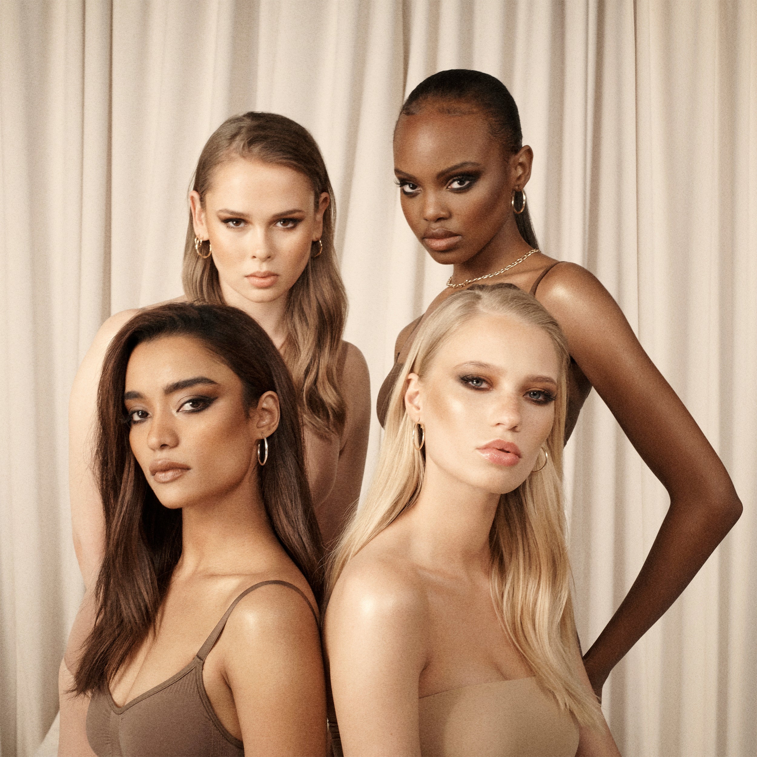 Best Modern Bronzer Light for a Natural Sun-Kissed Glow - Perfect for Contouring & Highlighting - Ideal for Daily Makeup & Special Occasions