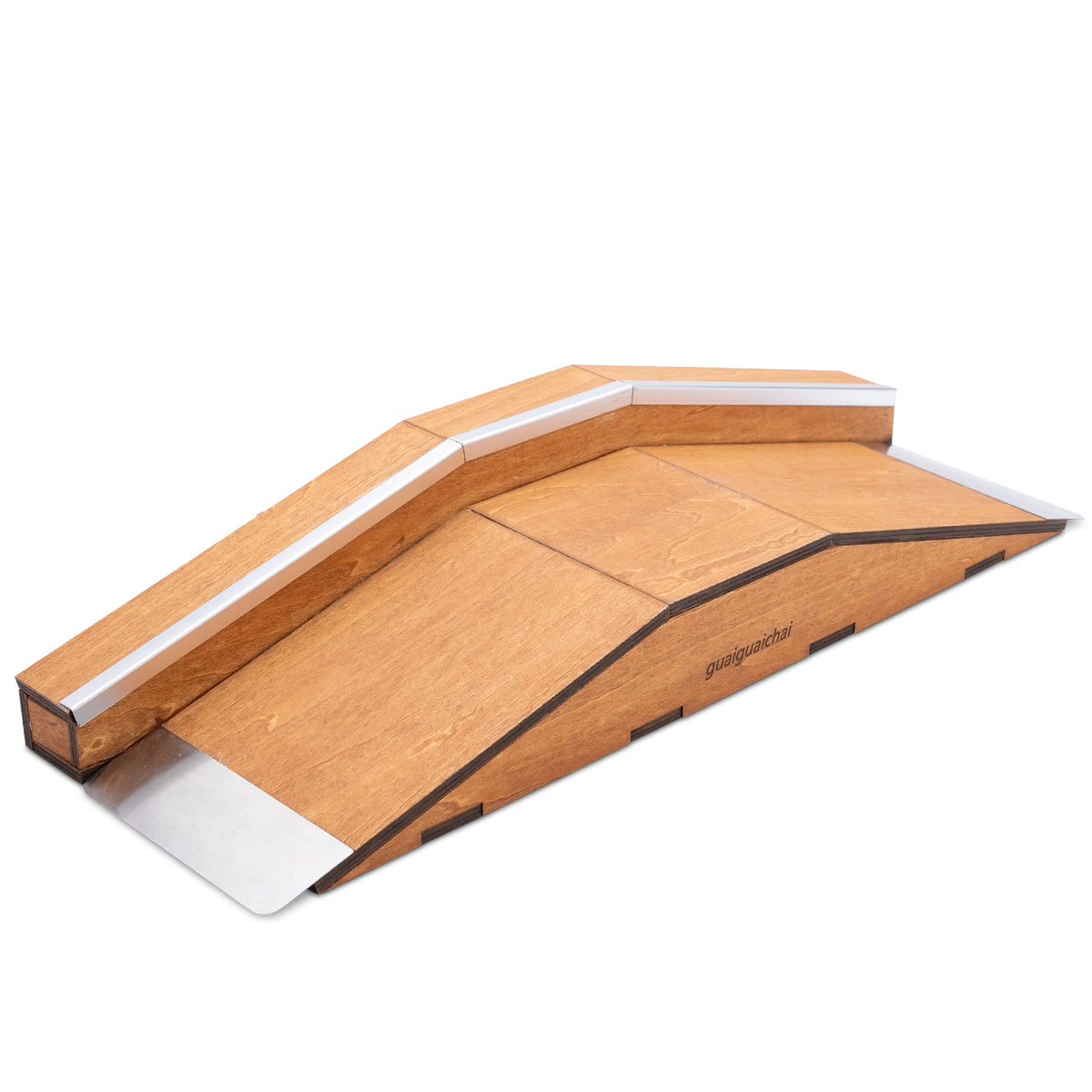 GGC Fingerboard Ramp & Bank - Professional Skateboard Training Tool for Finger Tricks & Stunts - Perfect for Home, Office & School Practice