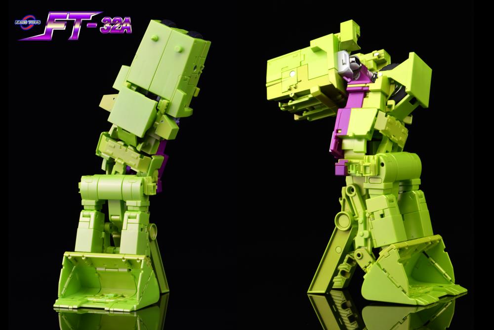 Fans Toys FT-32A Gehry Collectible Action Figure - Highly Poseable Robot Toy for Display & Play - Perfect for Transformers Fans & Collectors