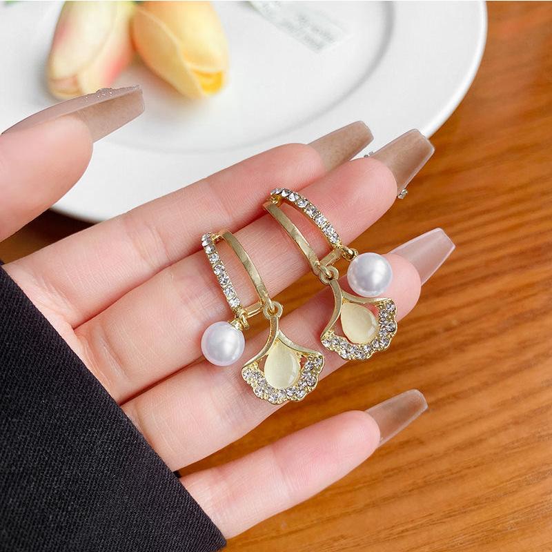 Ginkgo Leaf Hoop Earrings with Dangle Pearl | A8079 - Elegant Nature-Inspired Jewelry for Women, Perfect for Weddings, Parties & Everyday Wear