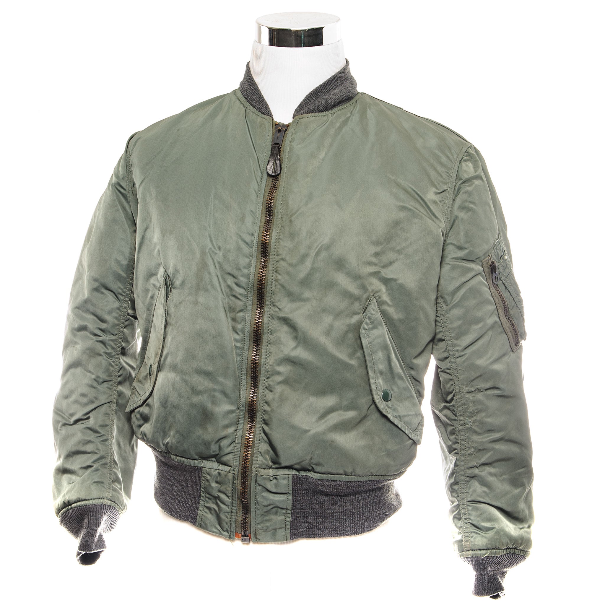 Original: USAF US AIR FORCE FLIGHT JACKET MA 1 MA1 1989 SIZE MEDIUM   Optimized: Vintage 1989 USAF US Air Force MA-1 Flight Jacket - Medium Size - Classic Military Bomber Jacket for Men - Perfect for Outdoor Adventures & Casual Wear