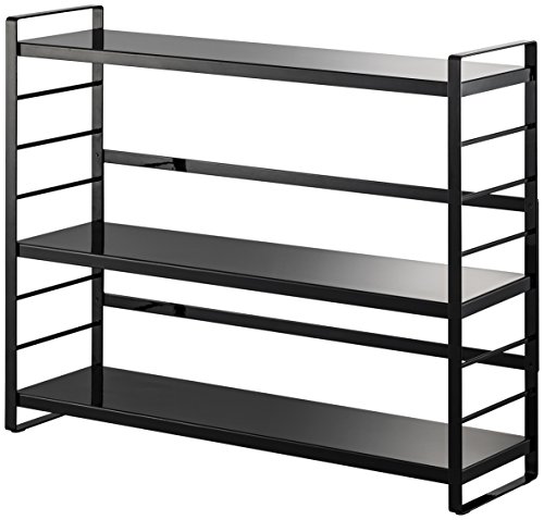 black (black 19-3911tcx)