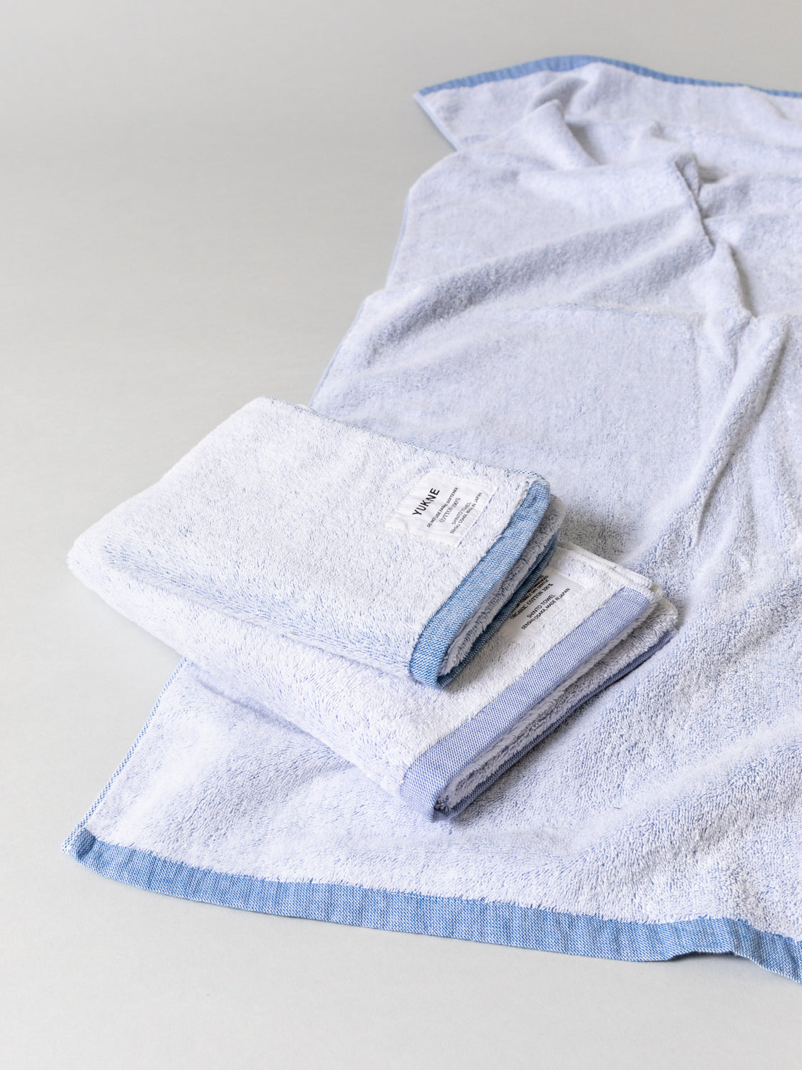 Premium Yukine Towel - Ultra Soft & Absorbent Bath Towel Set for Spa, Gym & Home Use - Quick Dry & Plush Luxury Towels for Adults & Kids
