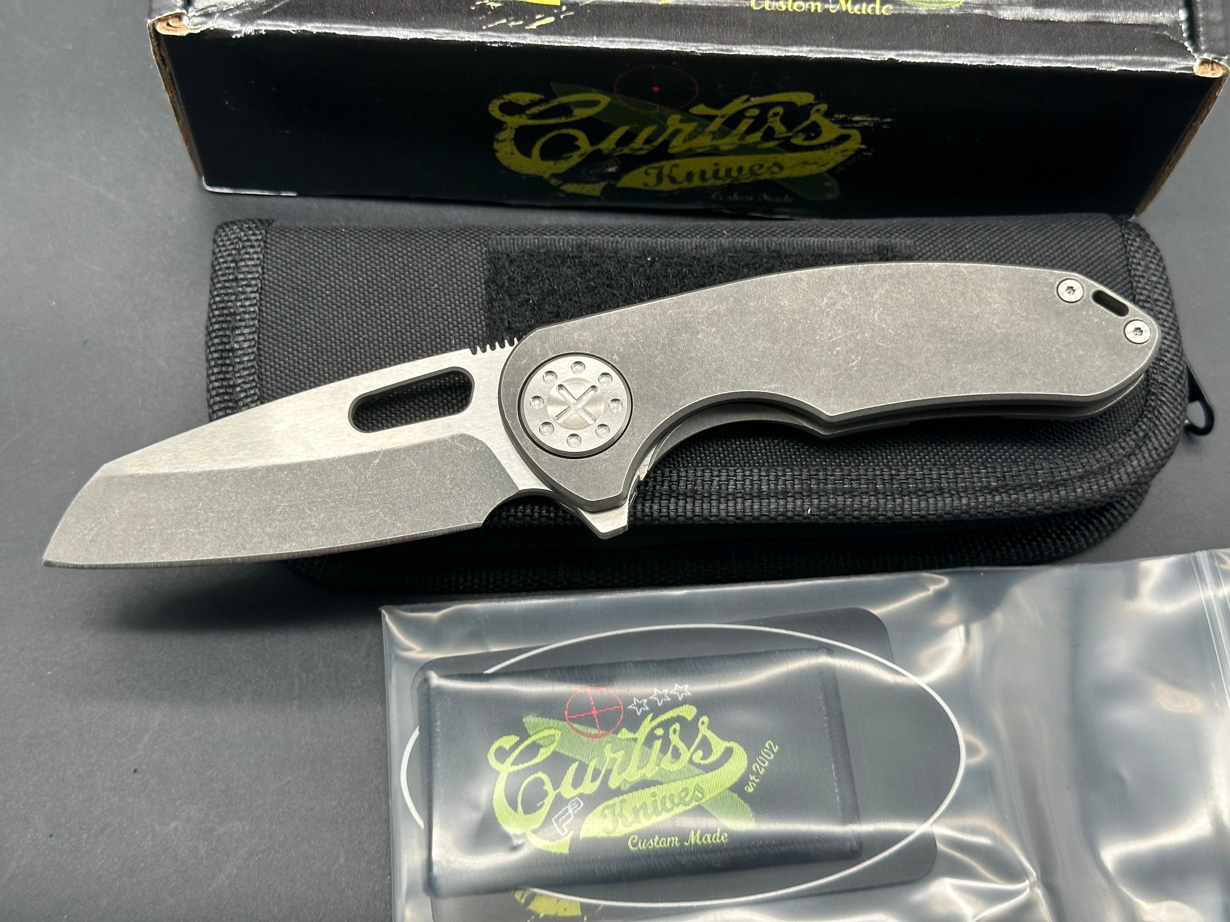Premium Curtiss Custom Knives F3LT Wharny Flipper - Two-Tone CPM S45VN Wharncliffe Blade | EDC Pocket Knife for Outdoor, Camping & Everyday Carry