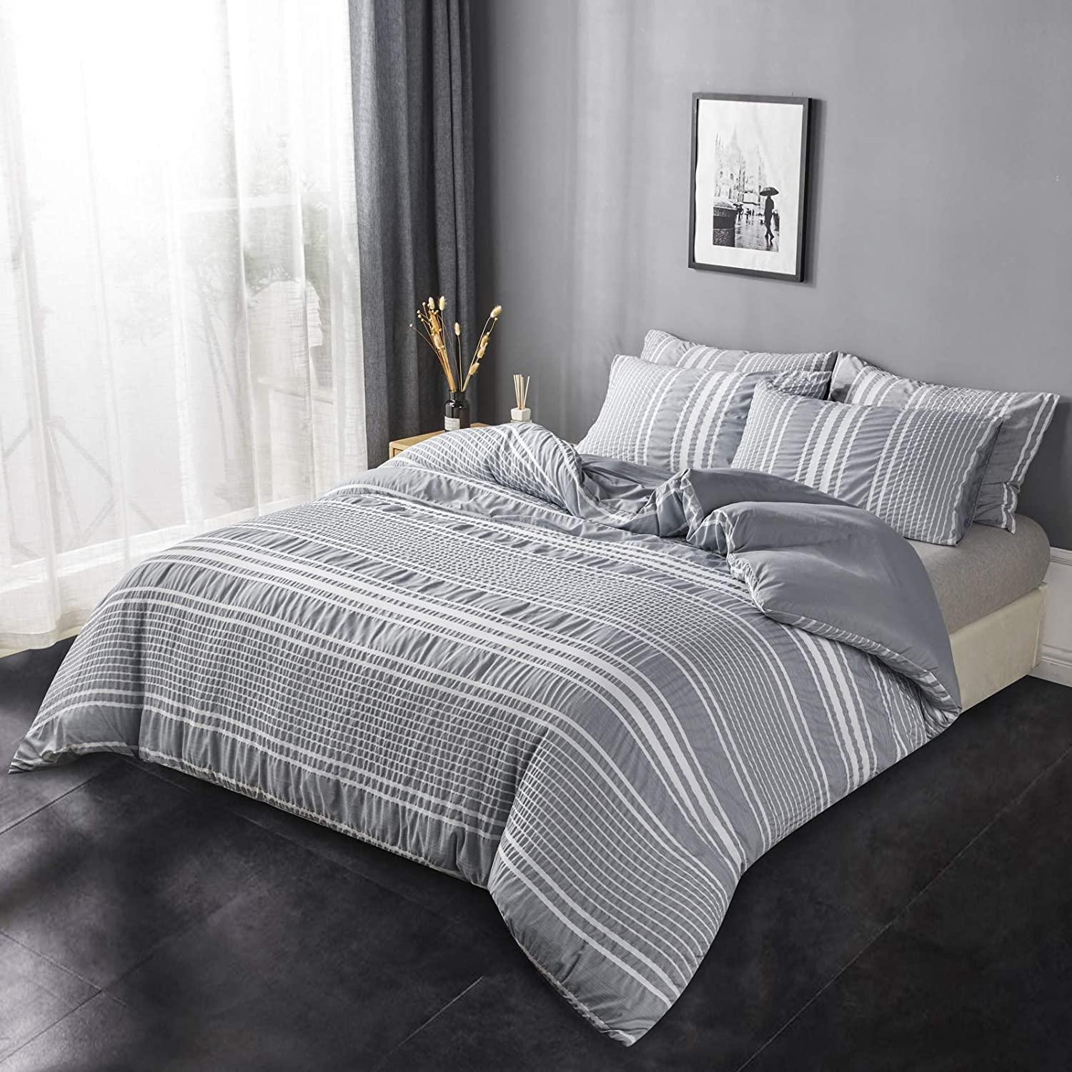 DuShow Seersucker Gray King Size Comforter Set - 3 Piece Soft Striped Lightweight Bedding with 2 Pillowcases, All Season Down Alternative Quilt for Master Bedroom & Guest Room