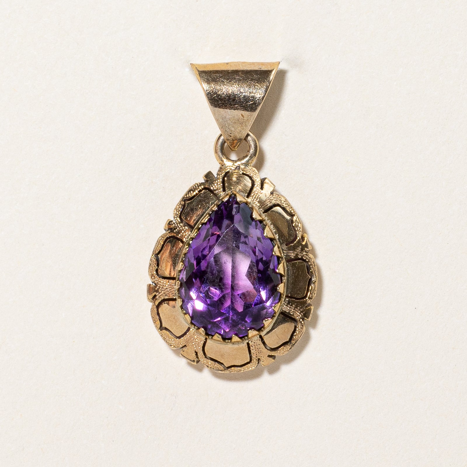 Exquisite 5.00ct Pear Cut Amethyst Pendant Necklace - Elegant Purple Gemstone Jewelry for Women - Perfect for Weddings, Anniversaries & Special Occasions