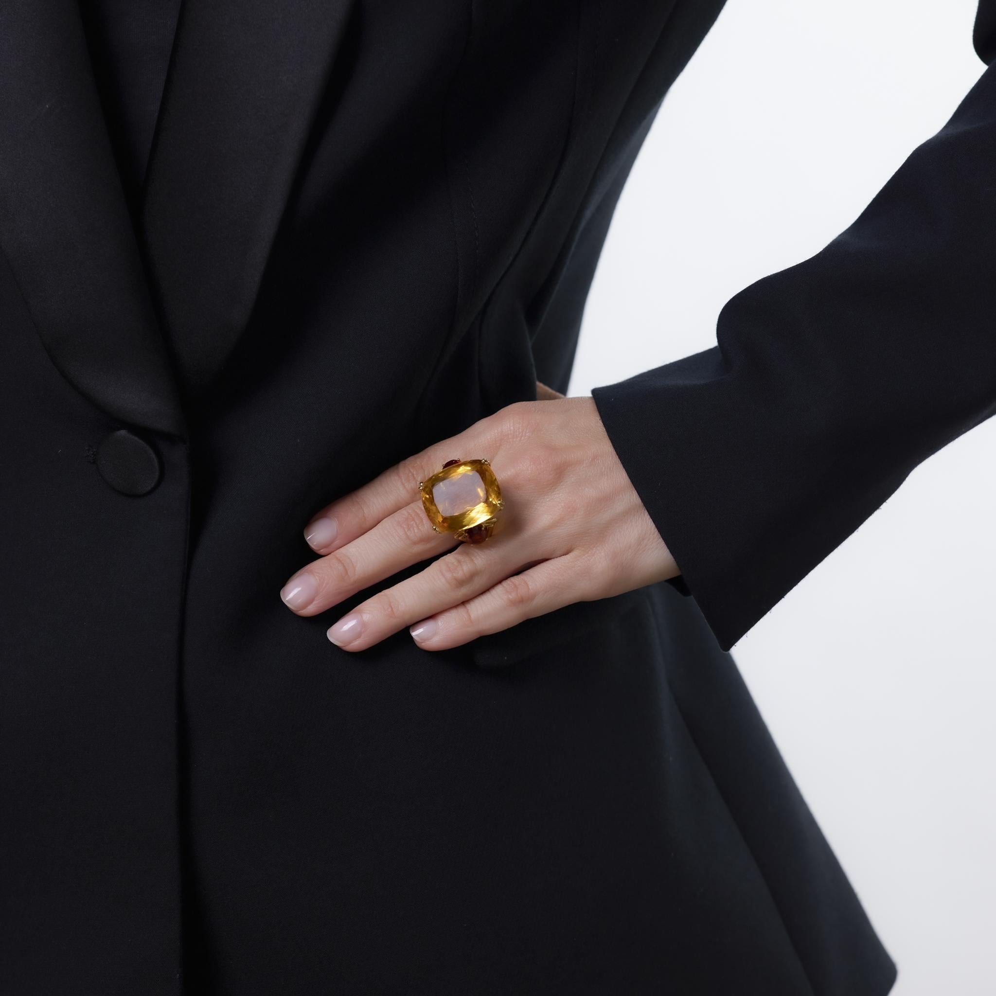 Chaumet 45.50 Carat Citrine 18K Yellow Gold Cocktail Ring - Luxury Statement Jewelry for Evening Parties & Special Occasions