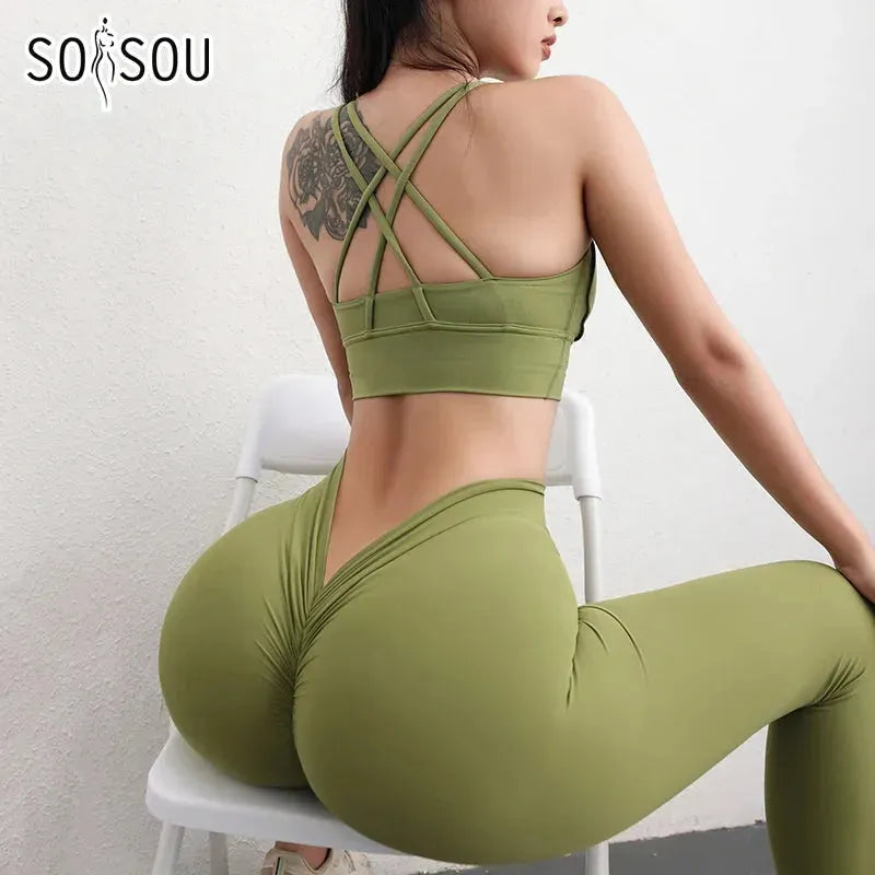 SOISOU Women's Nylon Yoga Set - Gym Tracksuit with Removable Chest Pad & V-Shaped Hip Support - High Waist Workout Leggings & Sports Bra - Perfect for Yoga, Pilates, Gym & Running