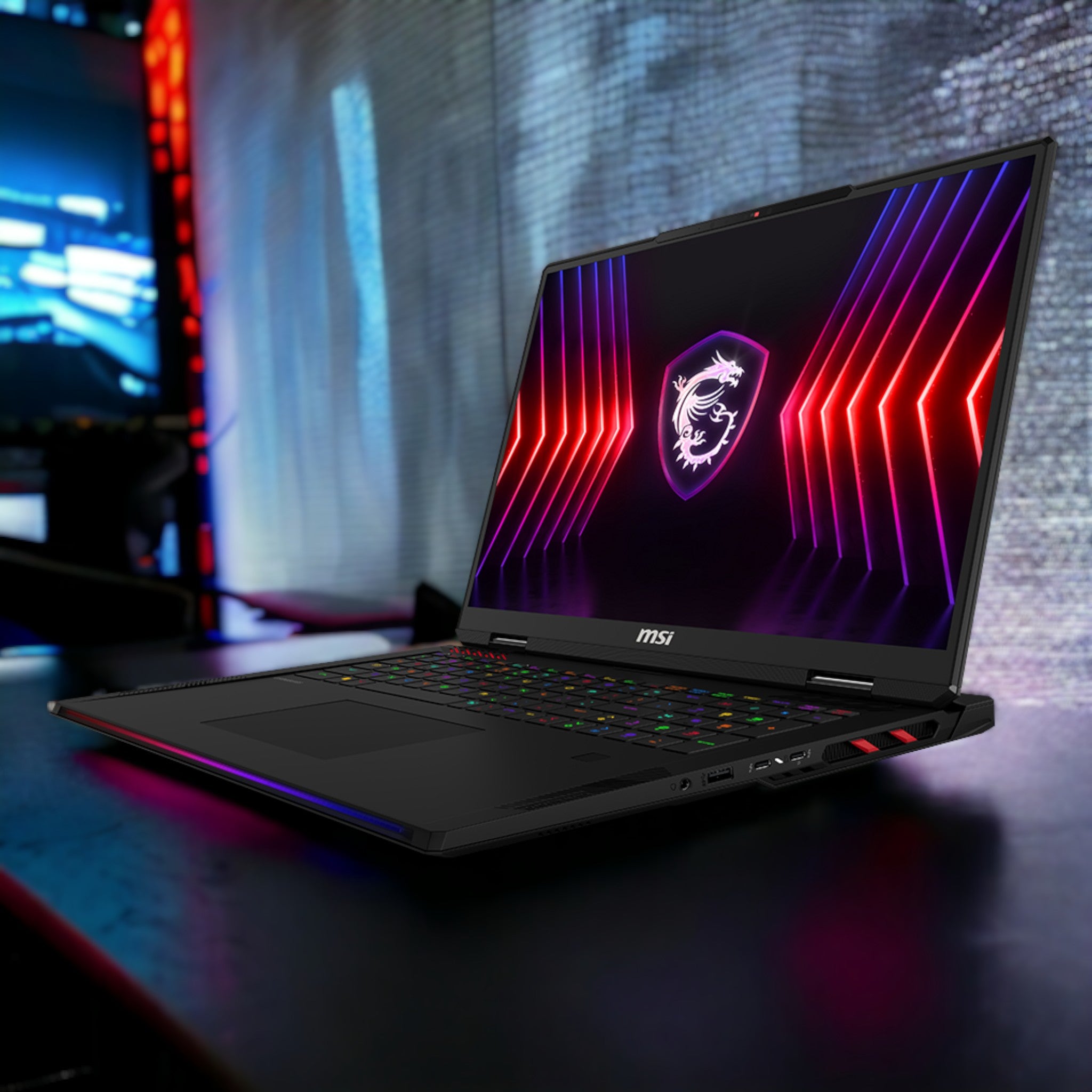 MSI Raider 18 HX A14VHG 256US Gaming Laptop - 18