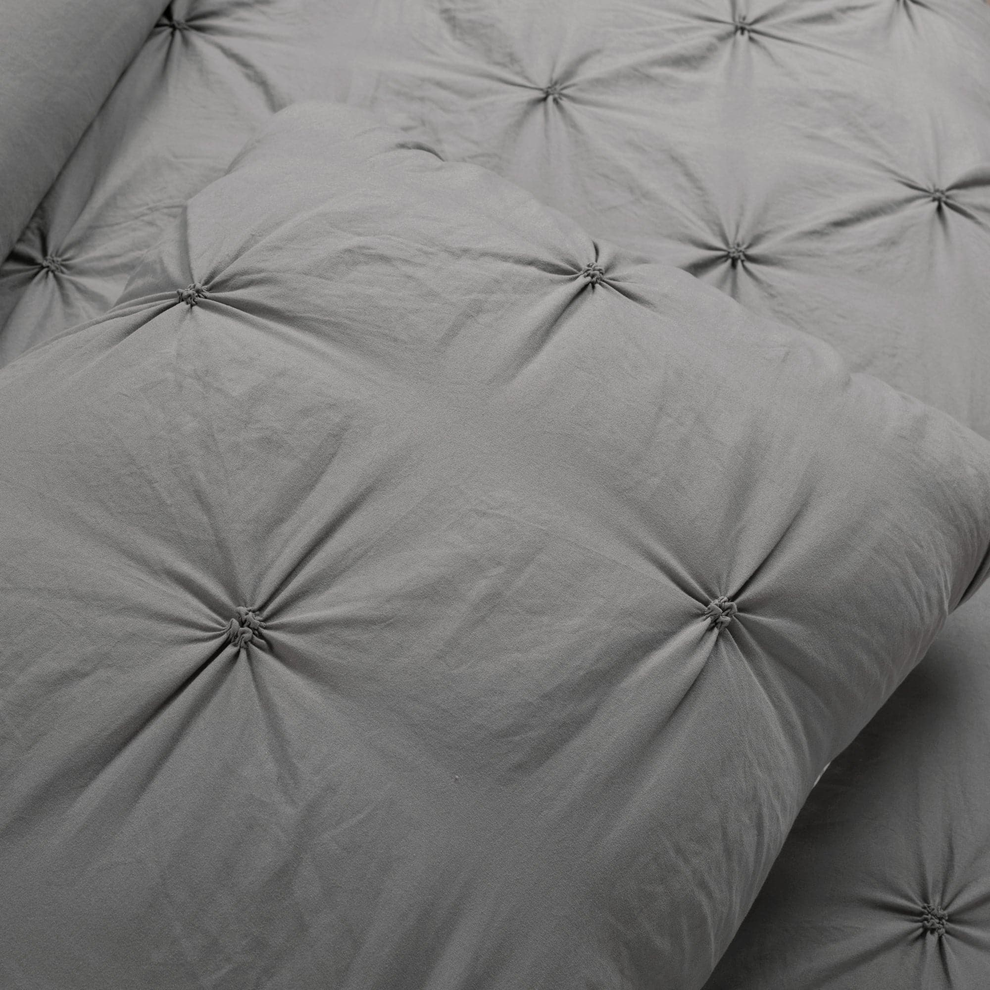 Ravello Pintuck Reversible Comforter Bed in a Bag Set - Queen Size Luxury Bedding for Master Bedroom & Guest Room | Complete Comforter, Sheet Set & Pillow Shams