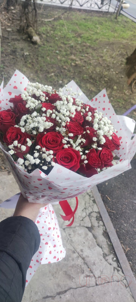 Luxury Roses Bouquet - Premium Fresh Cut Roses for Anniversary, Wedding, Valentine's Day - Perfect Romantic Gift for Her, Home Decor & Special Occasions