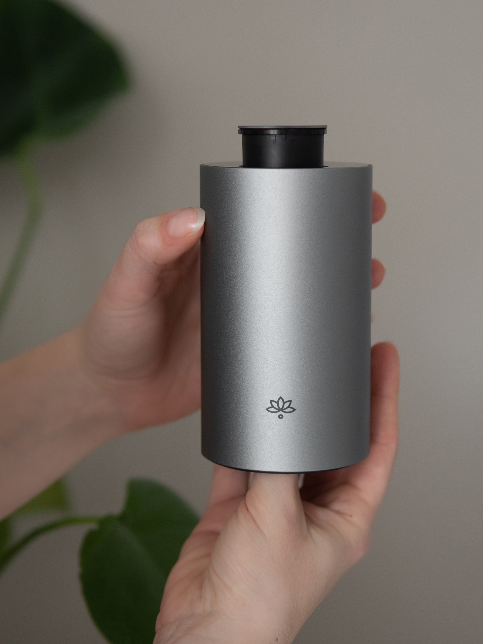 Made By Zen Rove Aroma Atomiser Diffuser - Premium Essential Oil Diffuser for Home, Office & Spa - Create Relaxing Atmosphere with Ultrasonic Mist & LED Lights