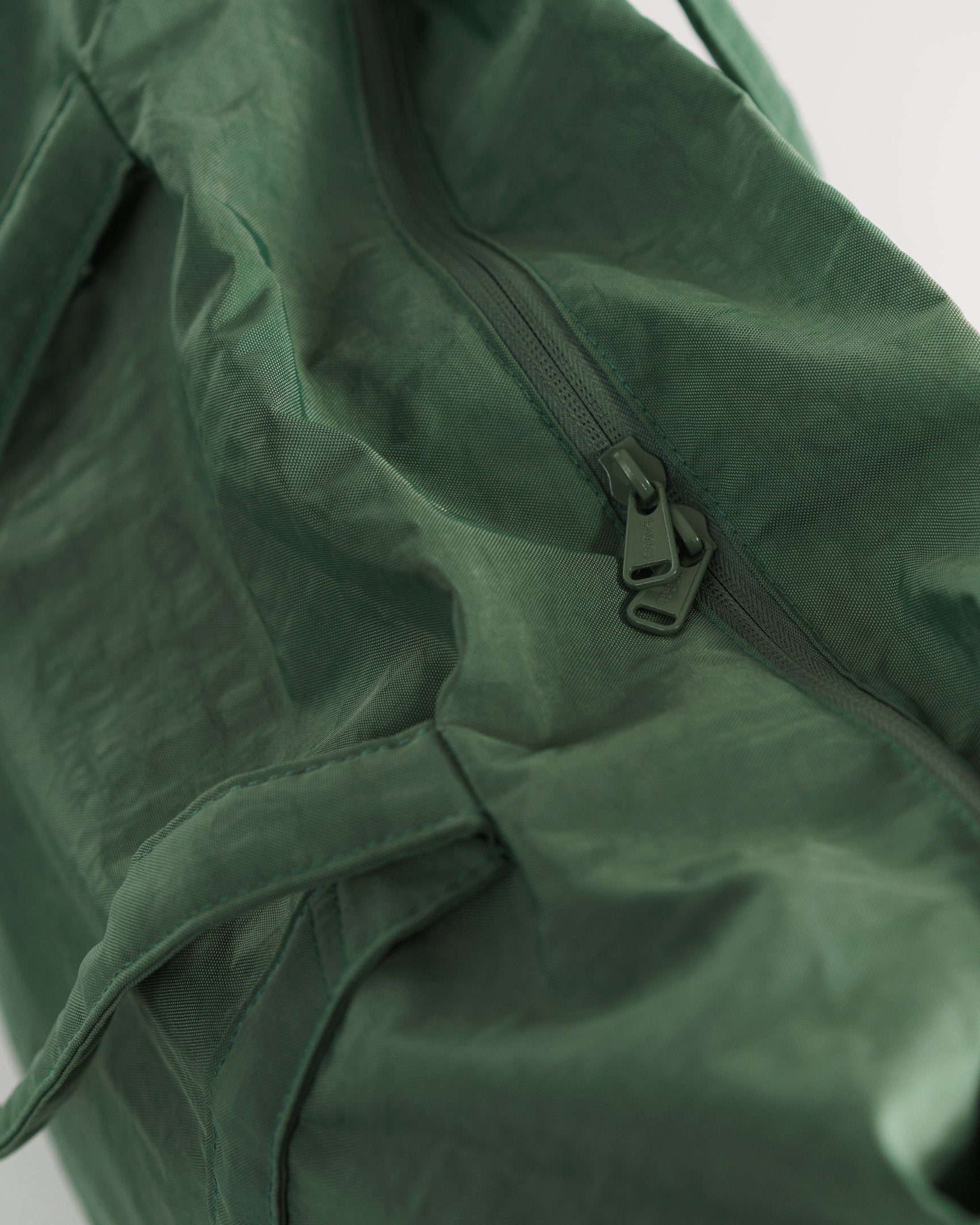 Baggu Cloud Bag - Lightweight Reusable Shopping Tote in Eucalyptus Green | Perfect for Groceries, Beach Trips & Eco-Friendly Daily Use
