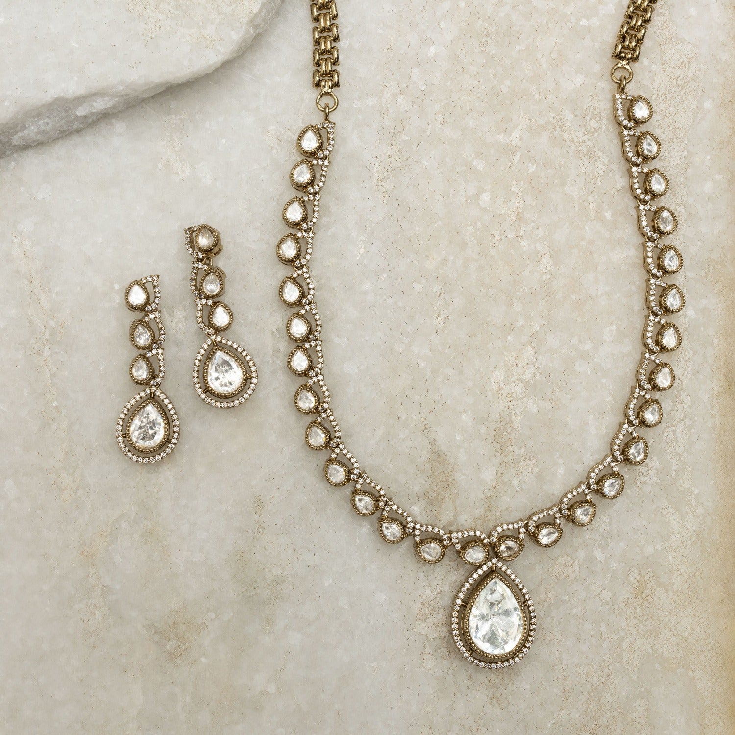 Elegant Polki Necklace Set – Handcrafted Indian Jewelry with Classic Shine for Weddings & Special Occasions | Perfect Bridal Accessory & Ethnic Gift