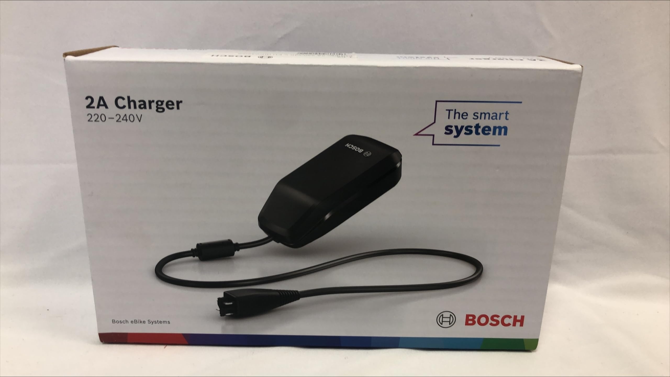 Bosch 2A BES 3 Smart System Charger - Fast Charging for Power Tools (Black) EB1290000J - Perfect for Construction Sites & DIY Projects