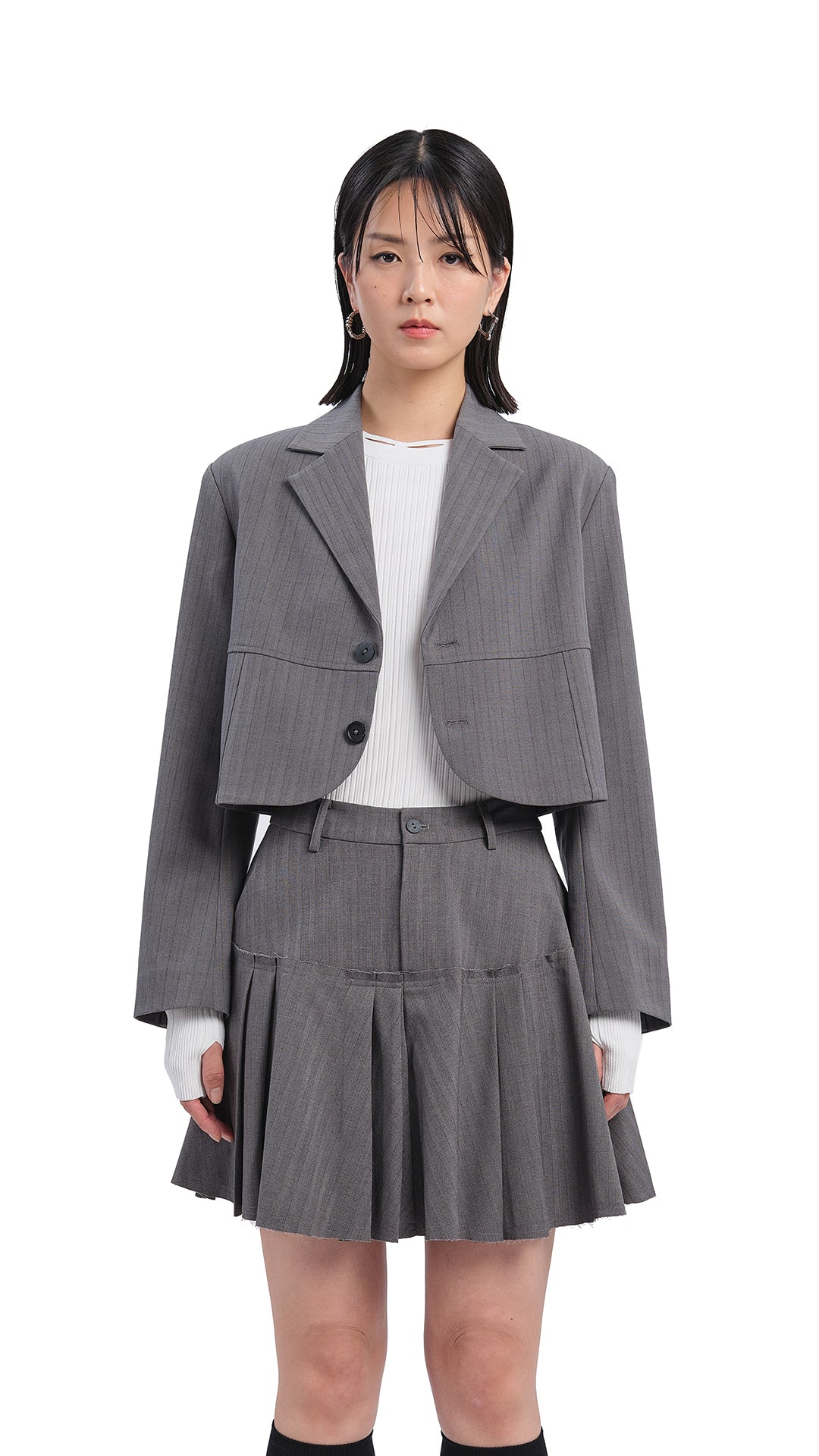 Stylish Women's Short Suit Jacket - Trendy Blazer for Office, Business & Casual Wear - Perfect for Work, Meetings & Everyday Outfits