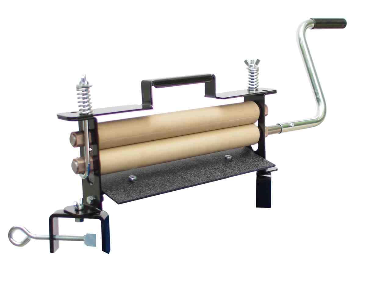 The Great American Wringer Co - Heavy Duty Black Coated Steel Tan Rollers Hand Wringer - Made in USA - Perfect for Laundry, Washing Clothes & DIY Projects