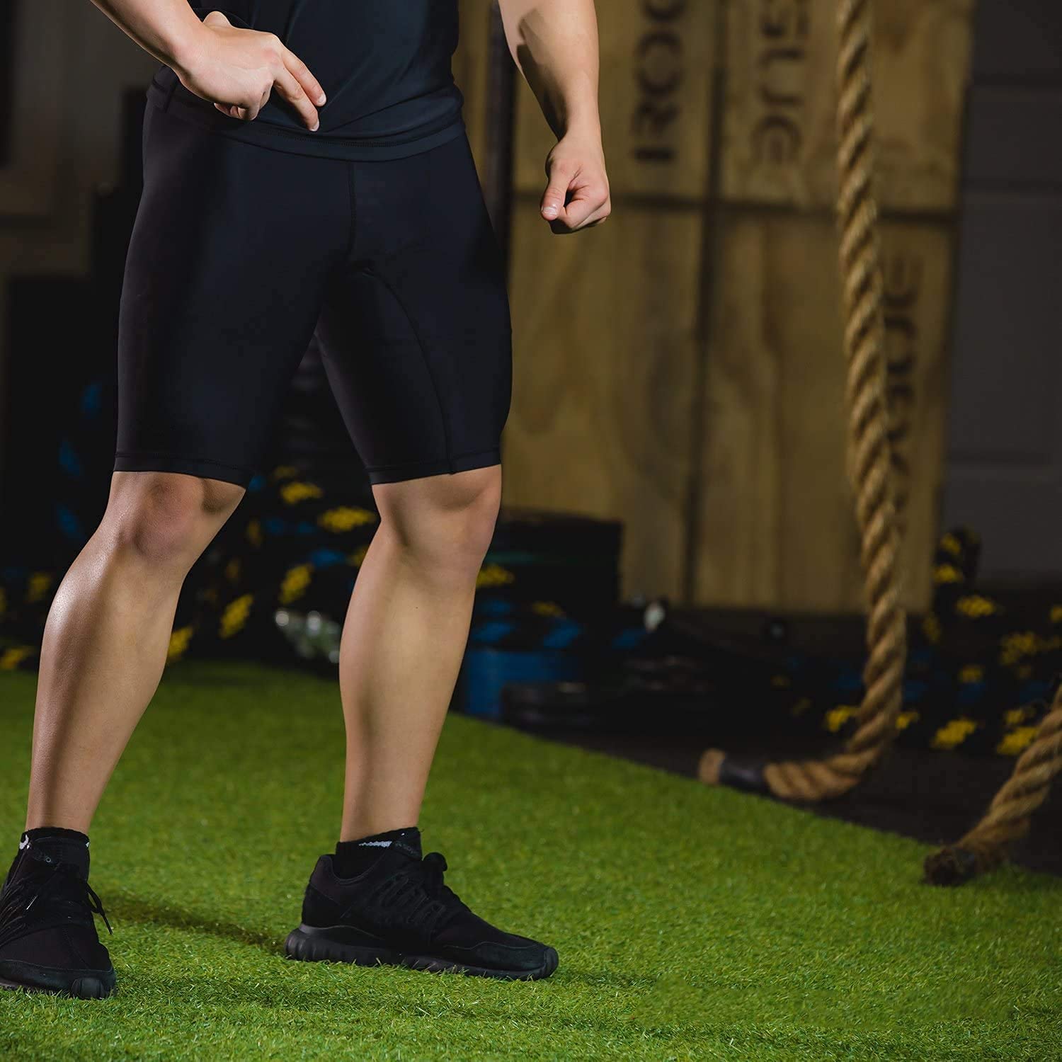 ZIXIN Men's Compression Sports Shorts - Breathable Workout Running Shorts for Men, Half Tights with Pockets, Black | Ideal for Gym, Jogging & Athletic Training