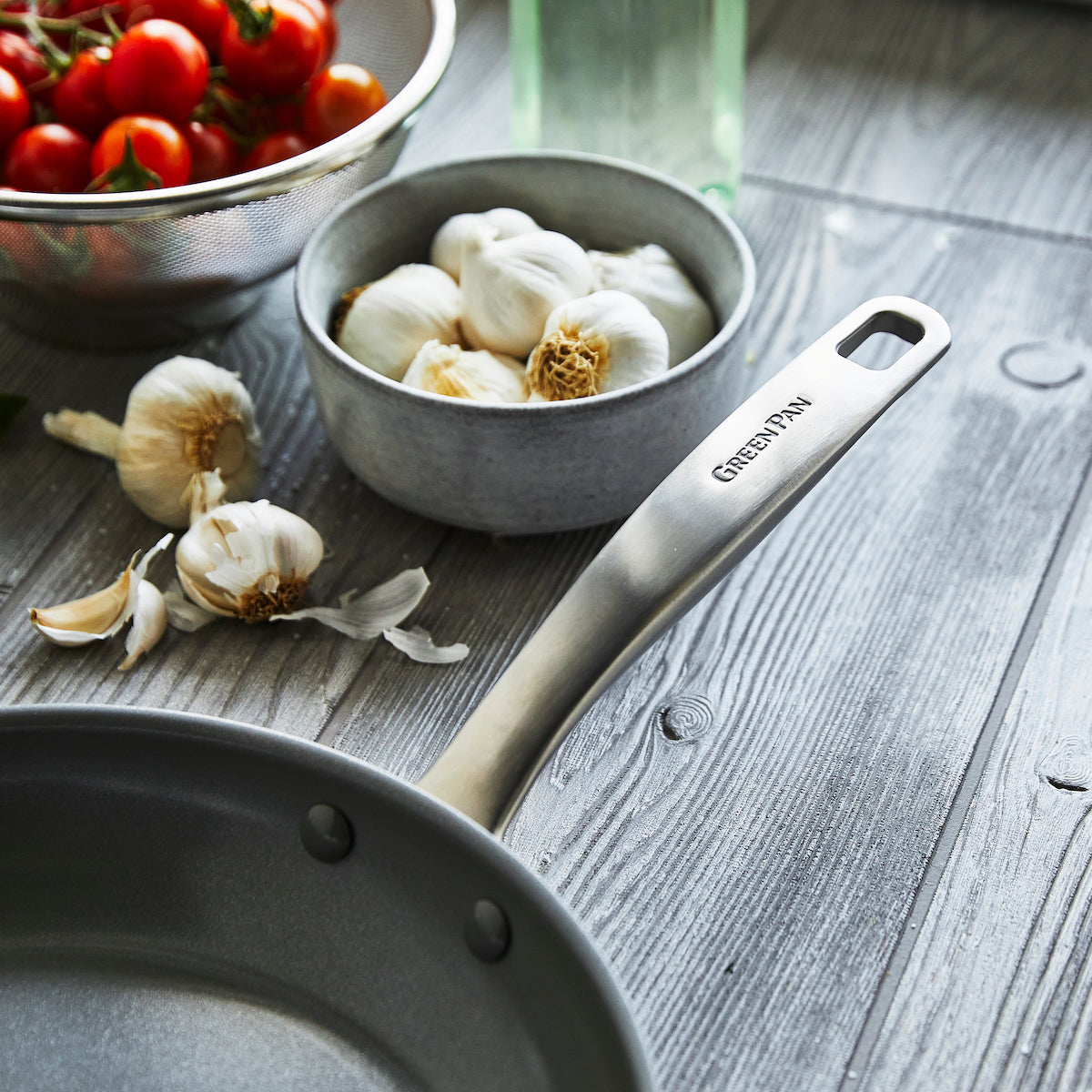 Chatham Ceramic Nonstick 8-Inch Fry Pan - Healthy Cooking Skillet for Eggs, Pancakes & Stir Fry - PFOA-Free & Dishwasher Safe