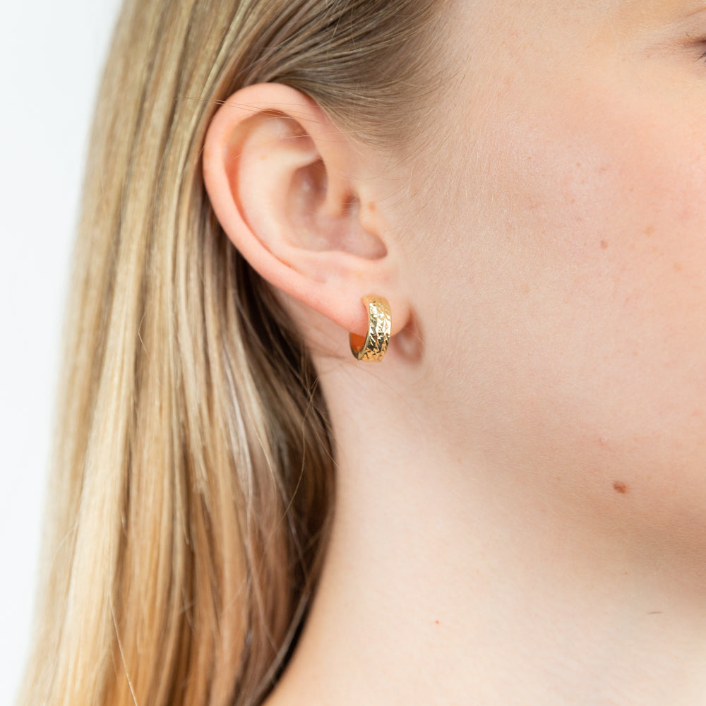 9ct Yellow Gold 10mm Huggie Hoop Earrings for Women - Minimalist Everyday Jewelry for Work, Date Night & Gifting