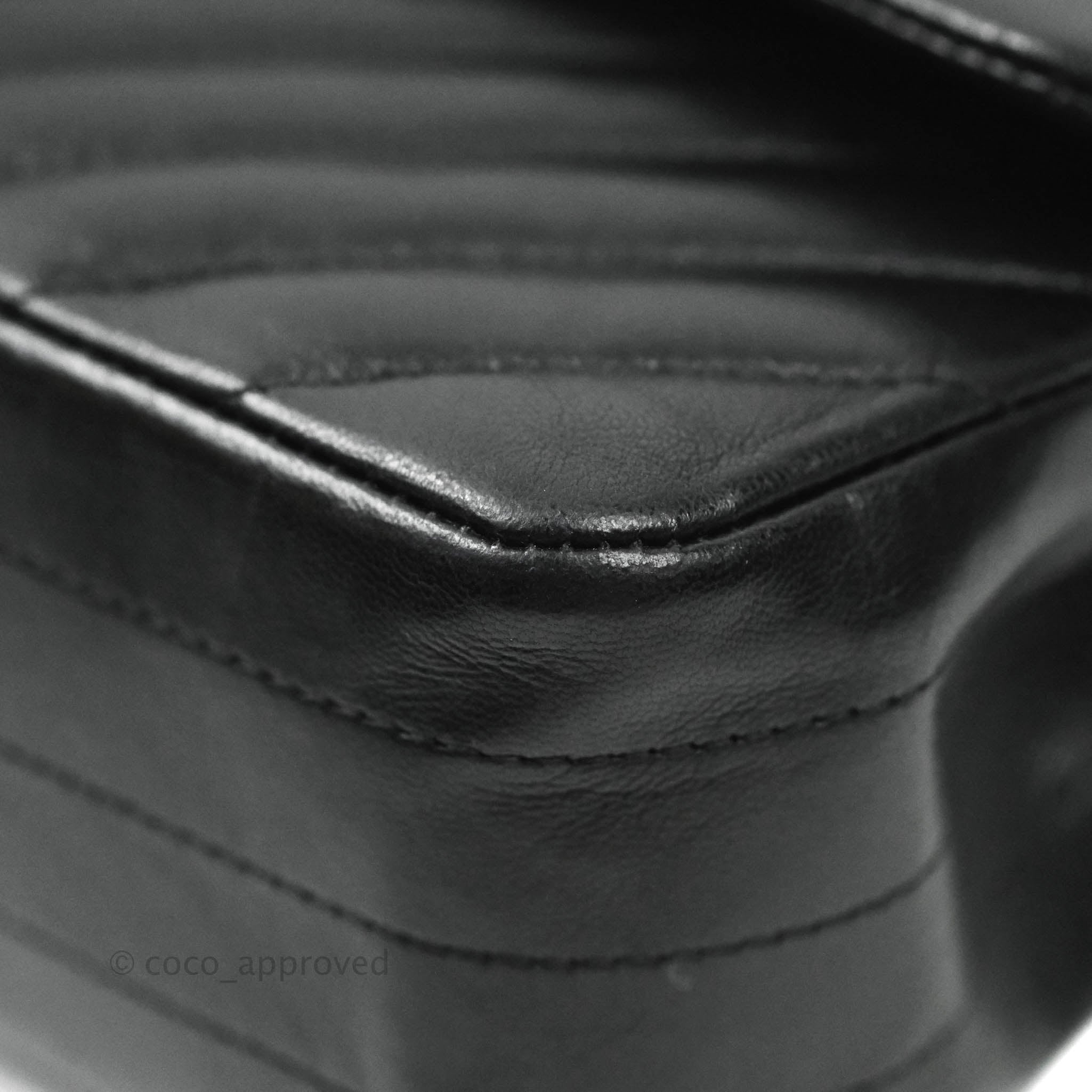 Chanel Classic Chevron M/L Medium Double Flap Bag in So Black Lambskin Leather - Luxury Handbag for Women, Perfect for Evening Events & Special Occasions