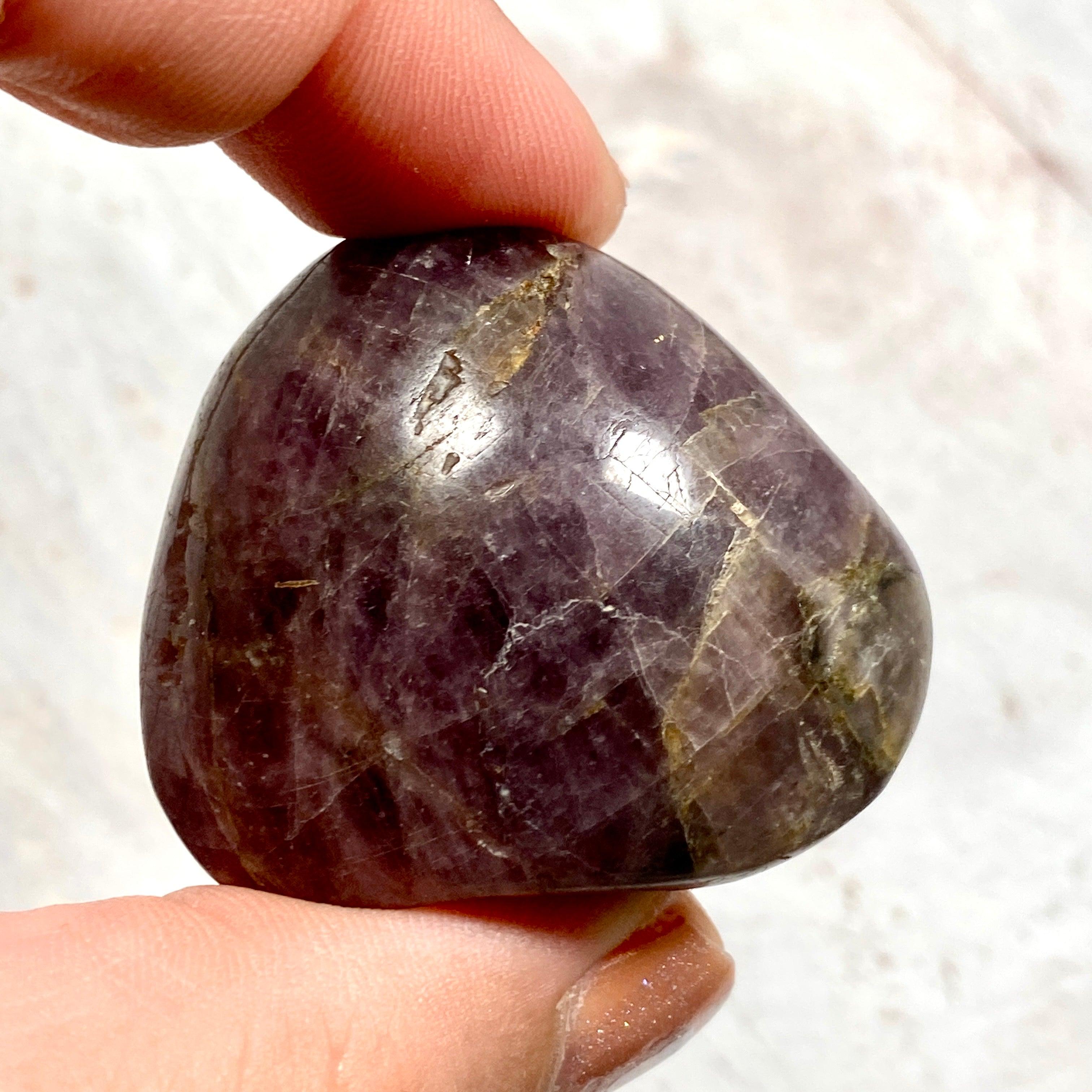Healing Purple Anhydrite Angelite Tumbled Stones 60-80g for Chakra Balancing, Meditation & Stress Relief - Natural Crystal for Home Decor, Reiki & Spiritual Healing (CR3419)