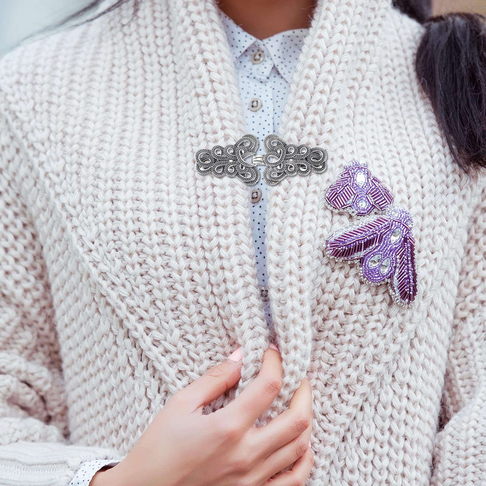 Vintage Sweater Clips for Women - Retro Cape Cloak Clasp, Cardigan & Shawl Collar Pin - Elegant Dress Shirt Brooch Clip | Perfect for Vintage Fashion, Office Wear & Special Occasions