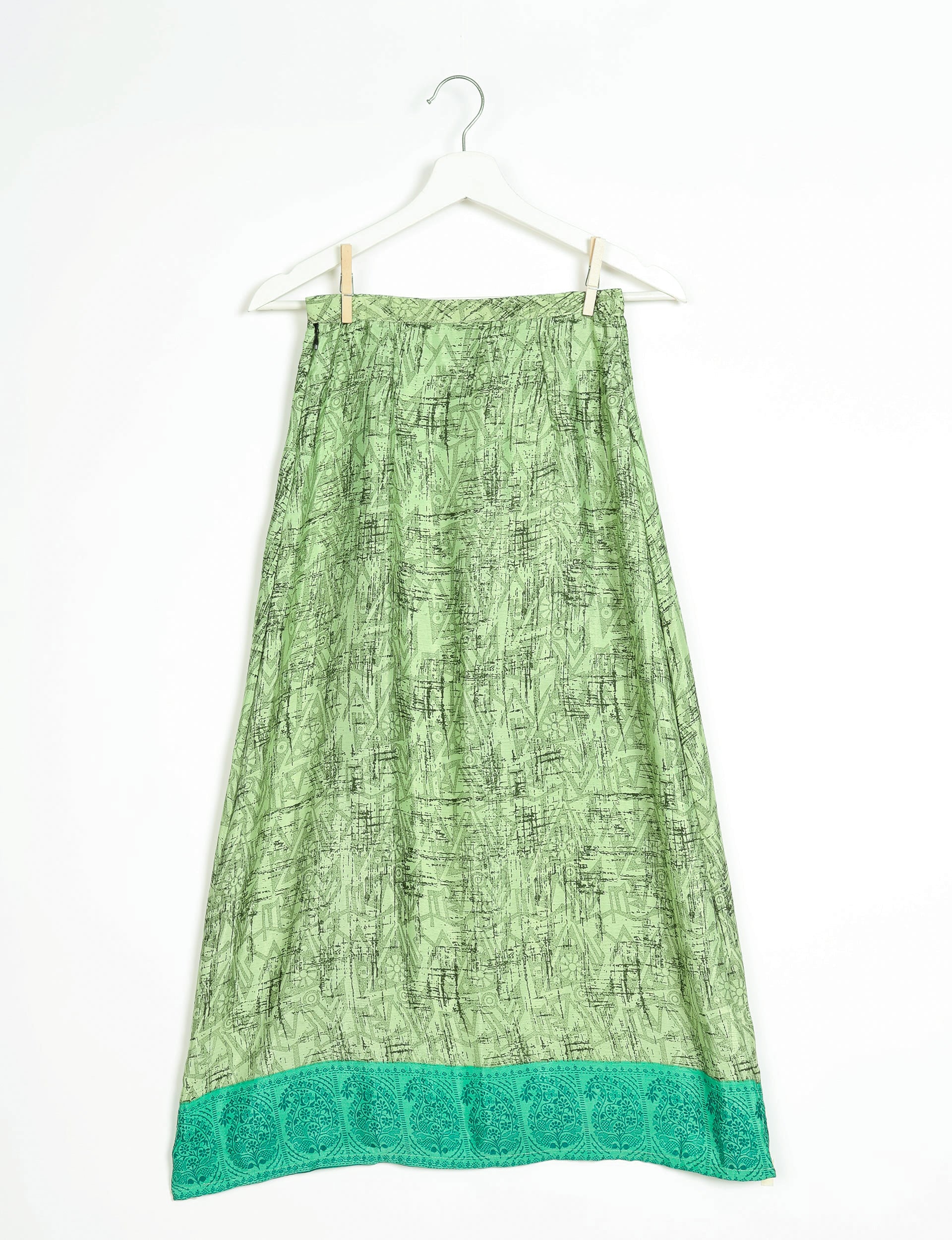 Women's A-Line Skirt Size XS 12 - Flattering Fit for Work, Casual & Party Outfits