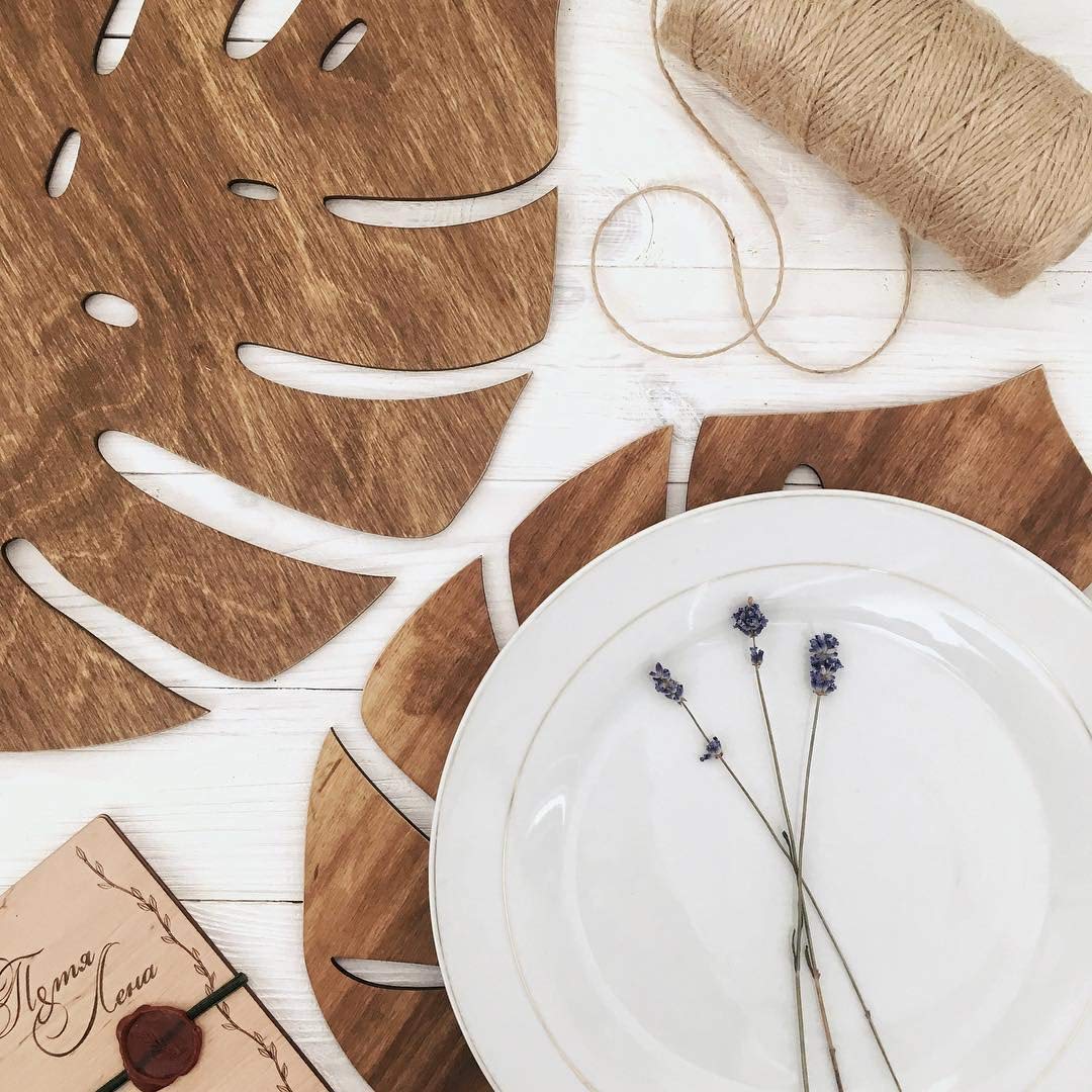 Natural Wooden Placemats for Dining Table - Monstera Leaf Design Table Mats - Perfect for Kitchen, Dining Room, and Outdoor Picnics