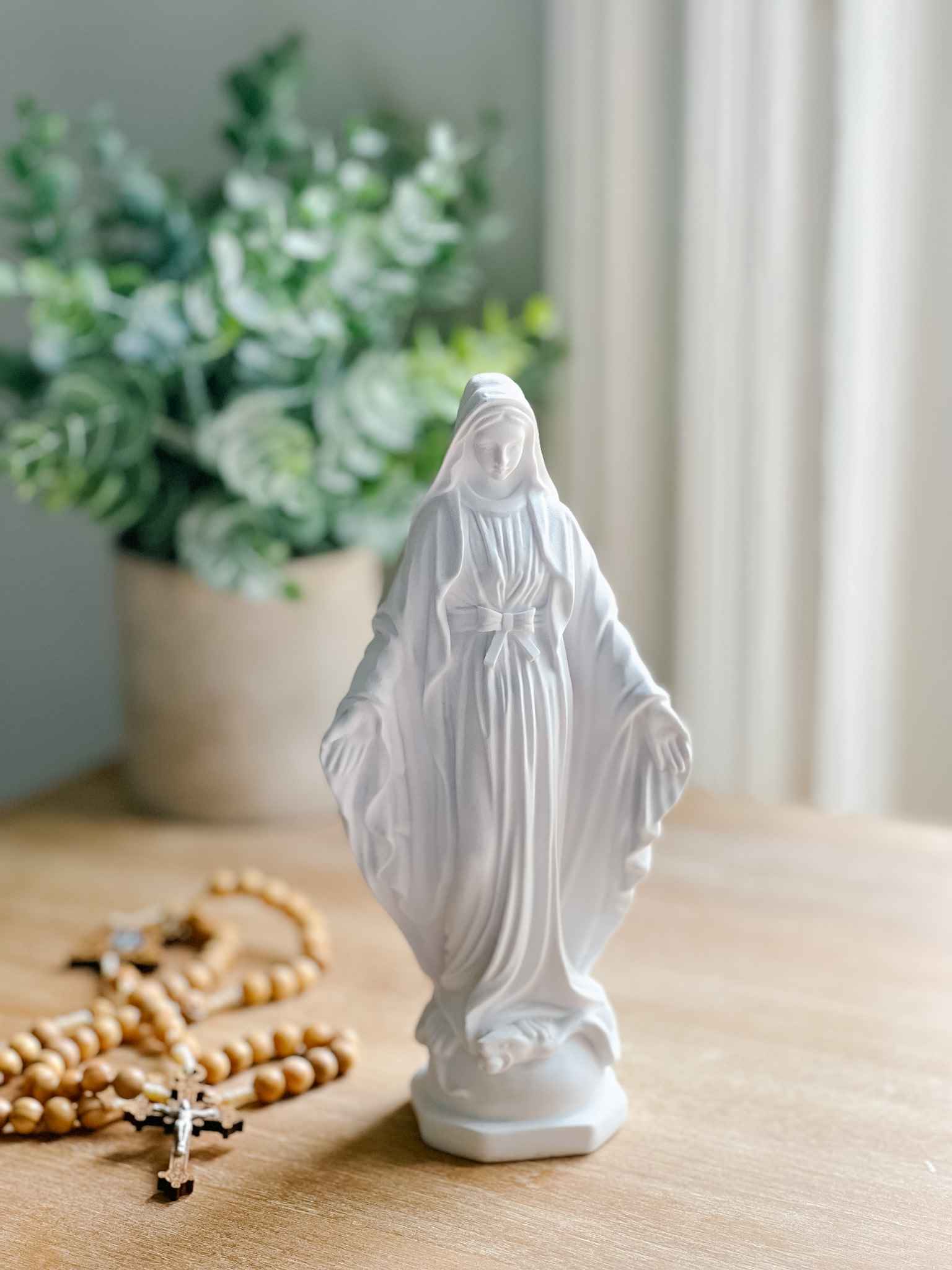 Virgin Mary Statue - Handcrafted Religious Figurine for Home Decor, Garden, and Prayer Altar | Perfect for Catholic Gifts, Church Display & Spiritual Meditation