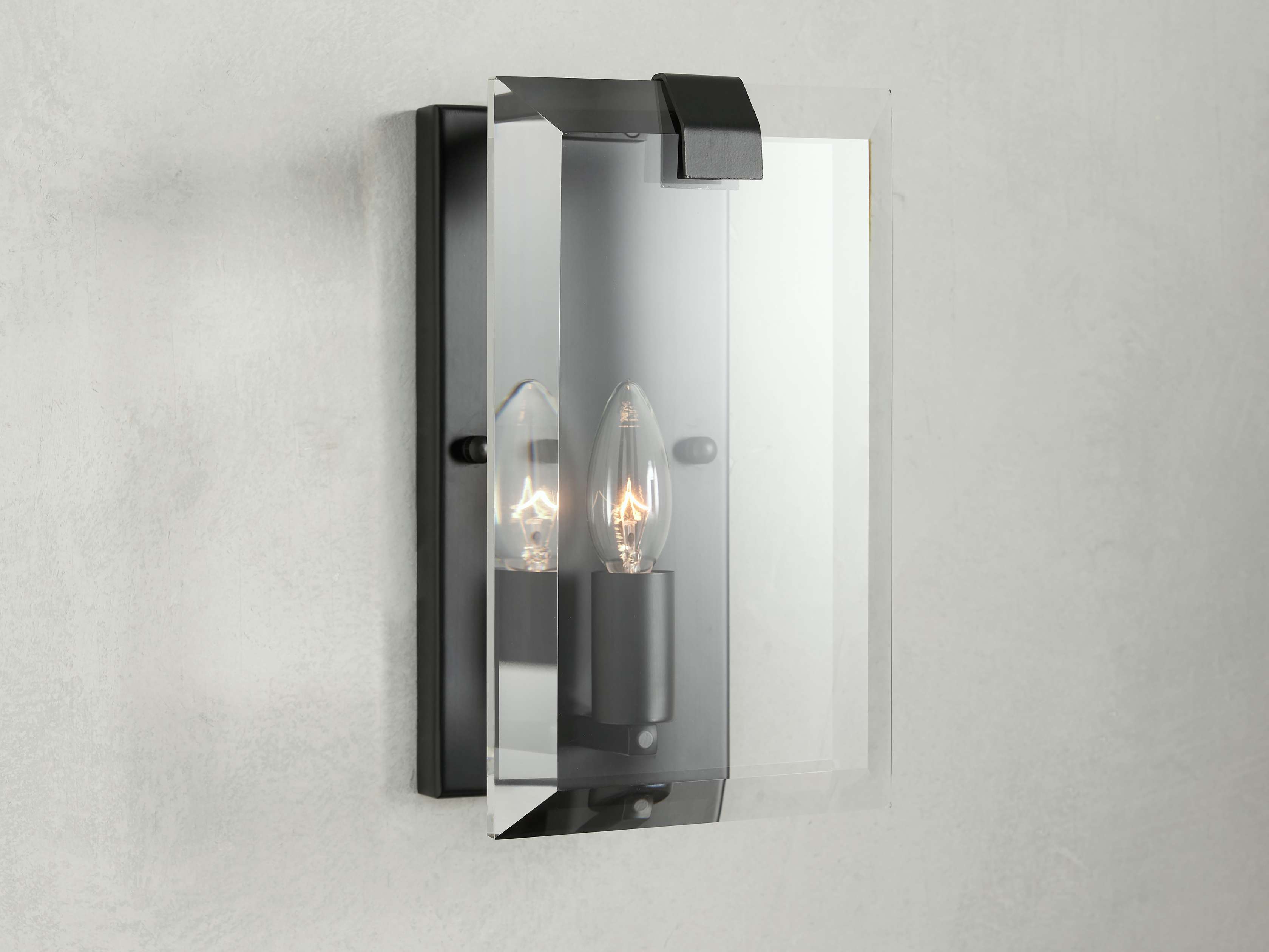 Amaya Bronze Wall Sconce - Elegant Vintage Lighting Fixture for Bedroom, Living Room & Hallway Decor
